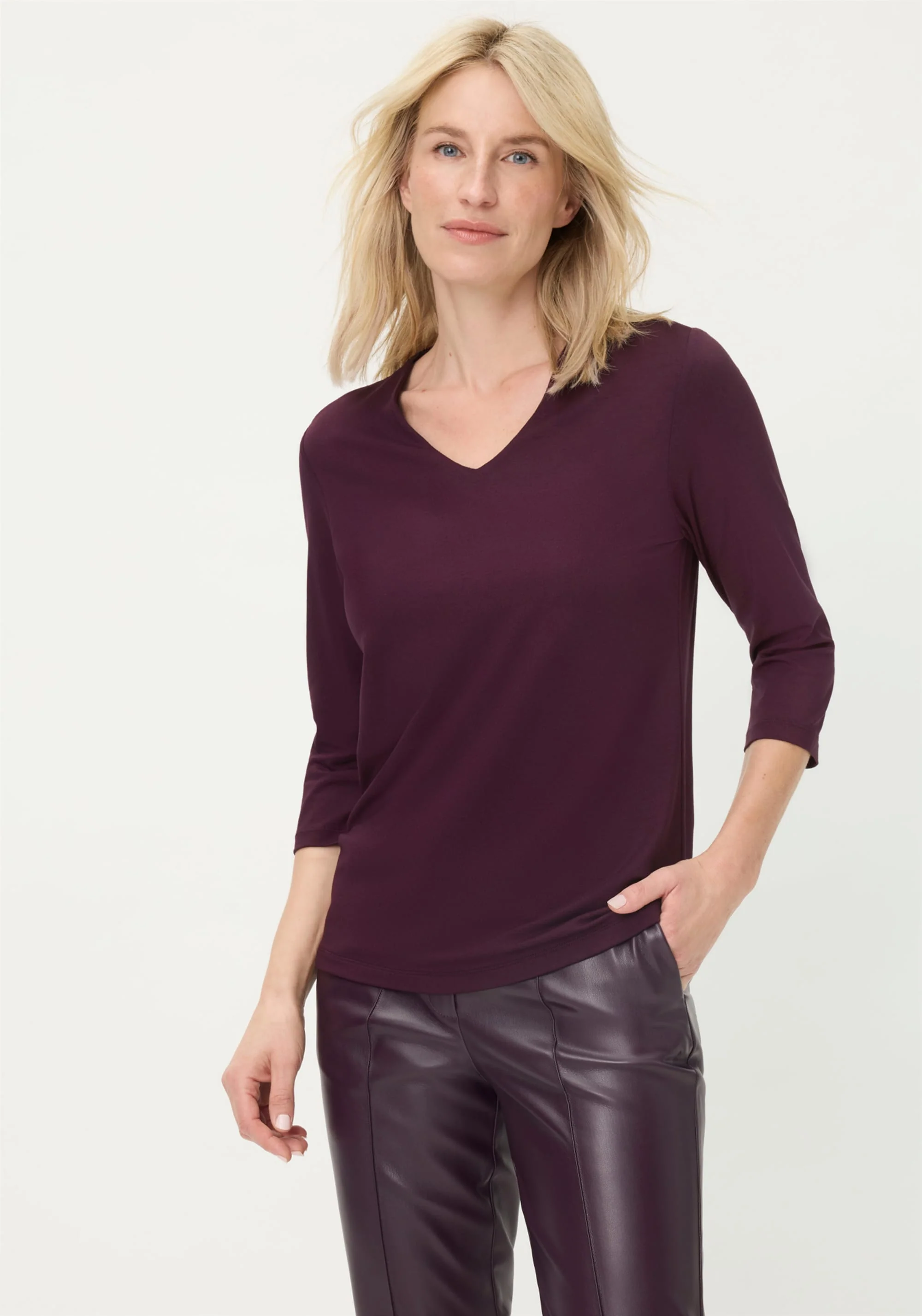3/4 Sleeve V-Neck T-Shirt - Image 7