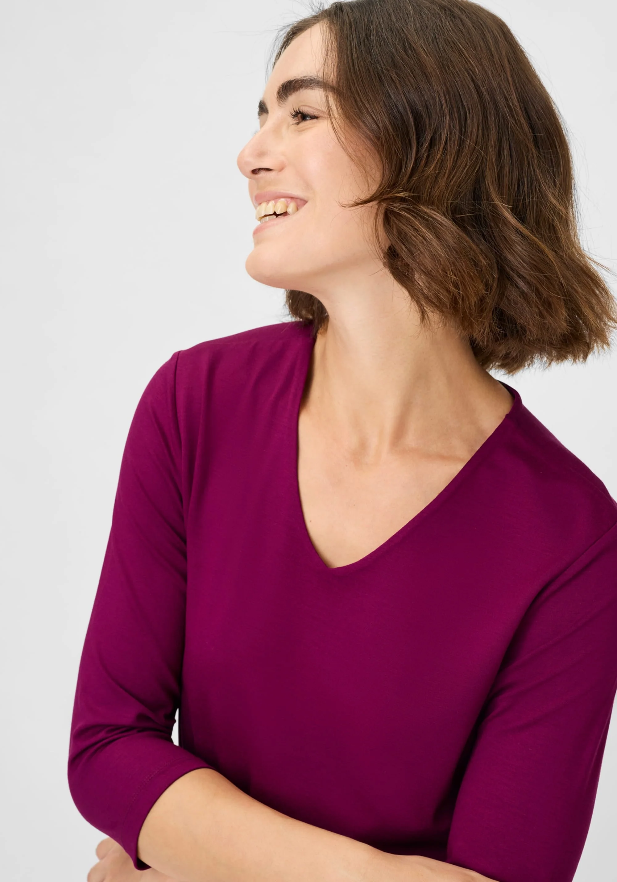3/4 Sleeve V-Neck T-Shirt - Image 3