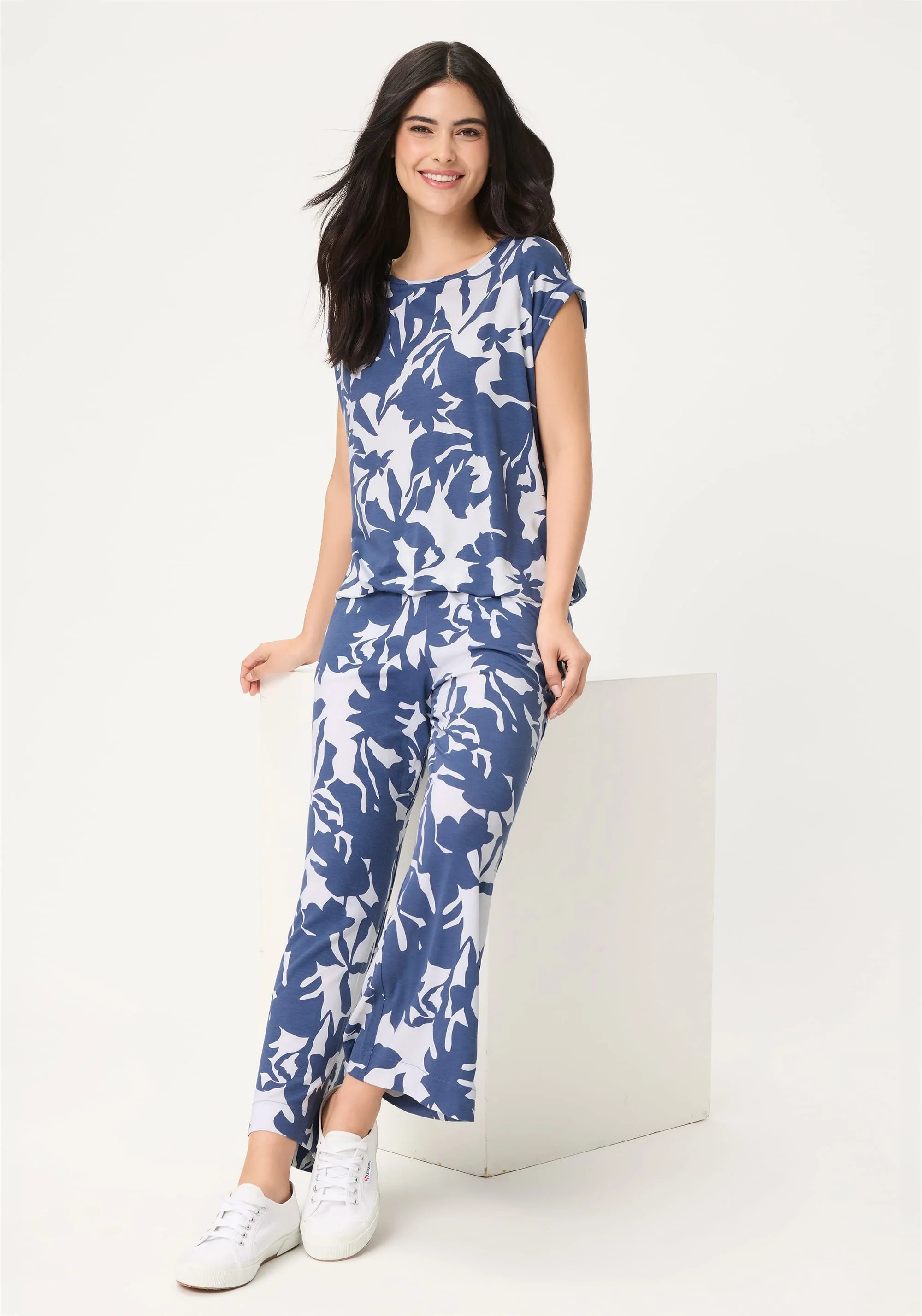 Abstract Floral T-Shirt - Image 4