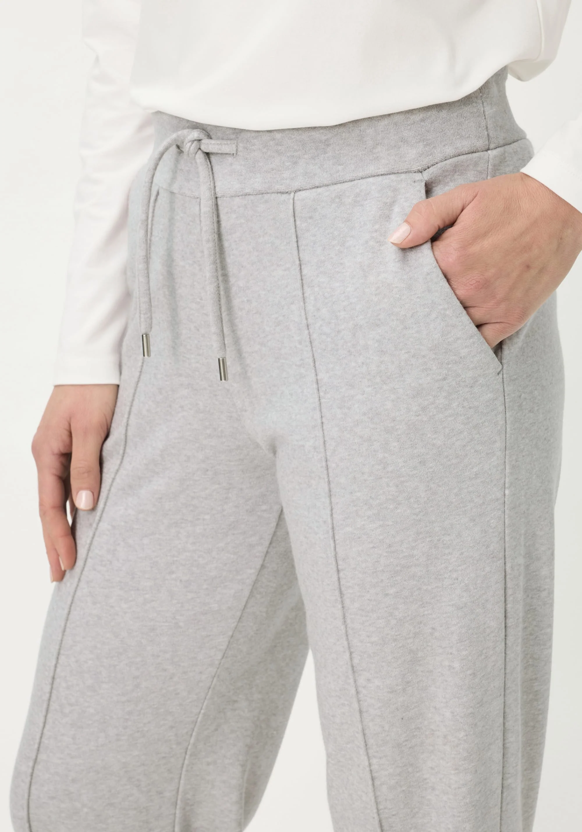Anna Fit Jersey Pant - Image 4