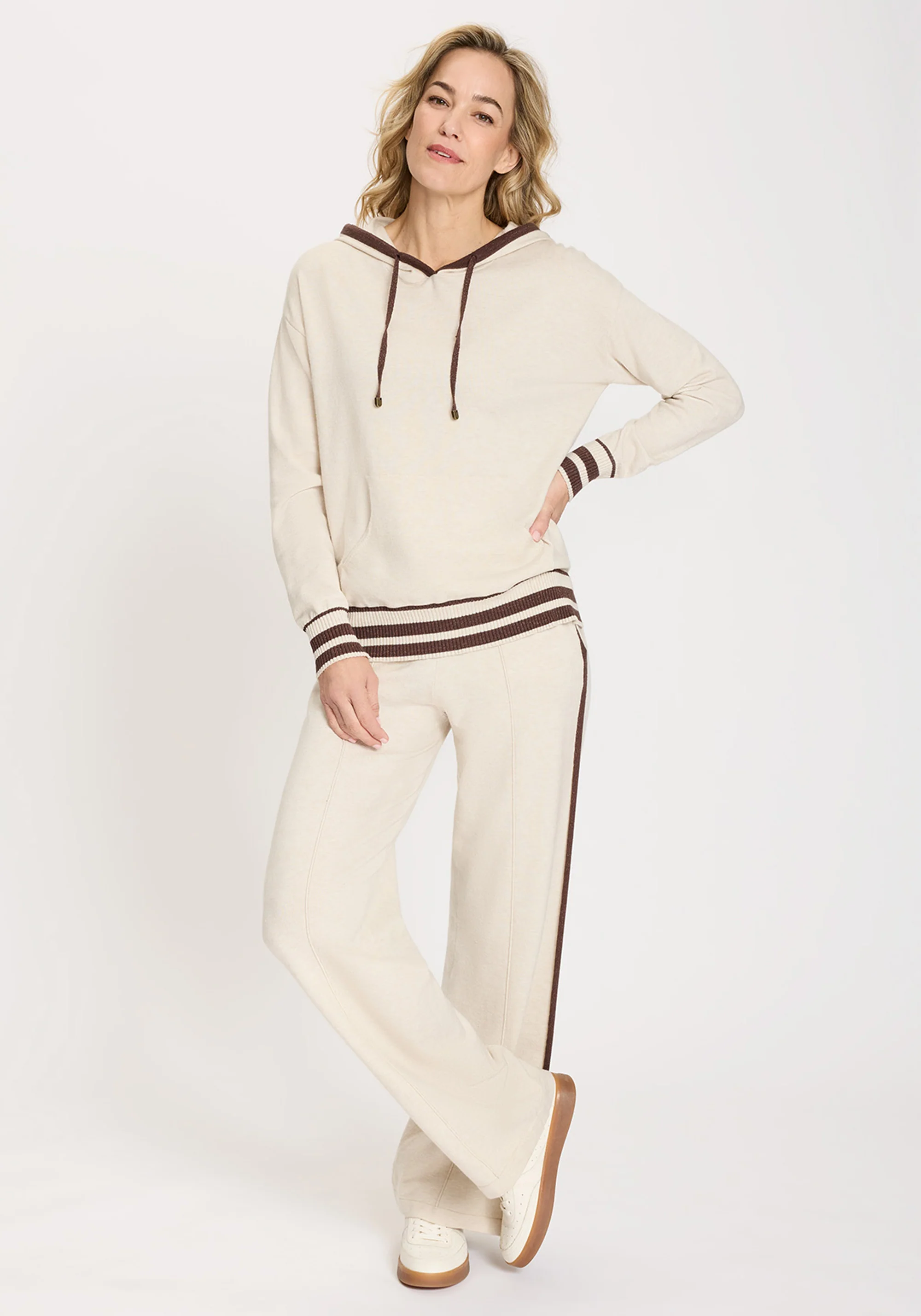 Anna Fit Wide Leg Knit Drawstring Pant