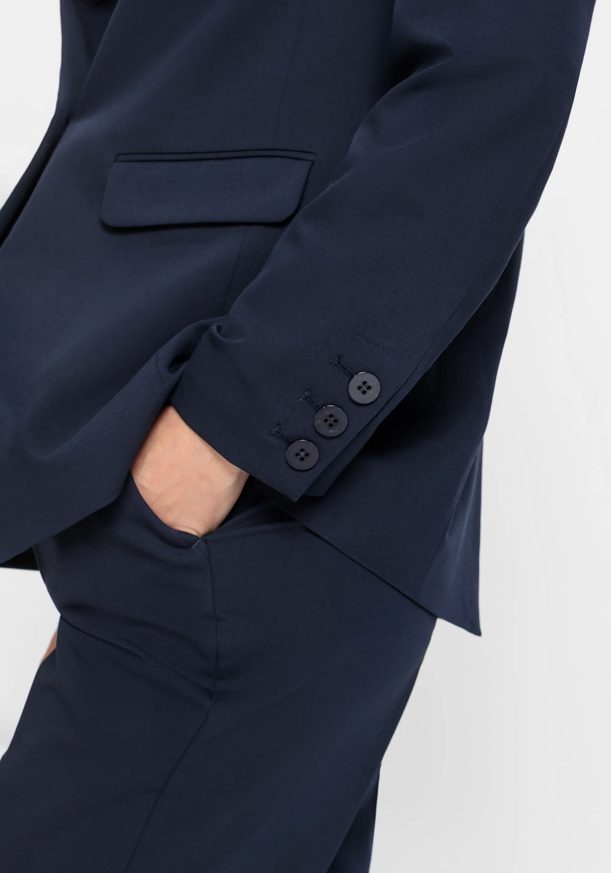 Classic Notch Collar Blazer - Image 5
