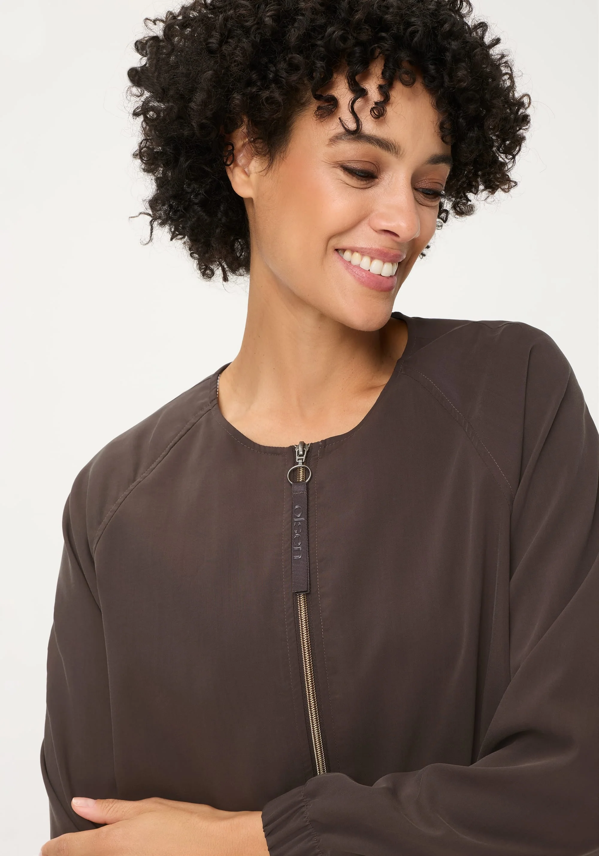 Collarless Jacket - Image 4