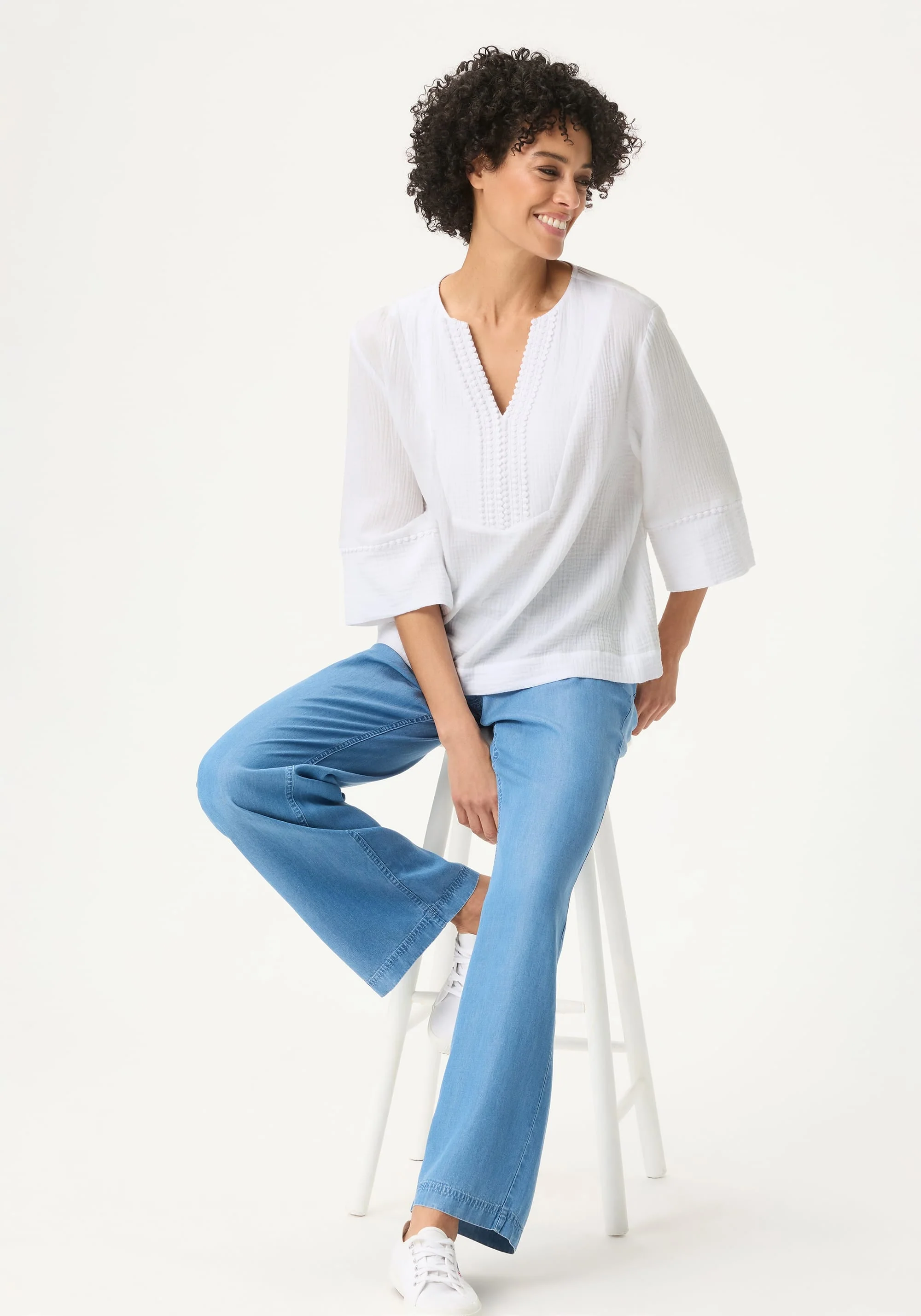 Embroidered Waffle Tunic Blouse - Image 5