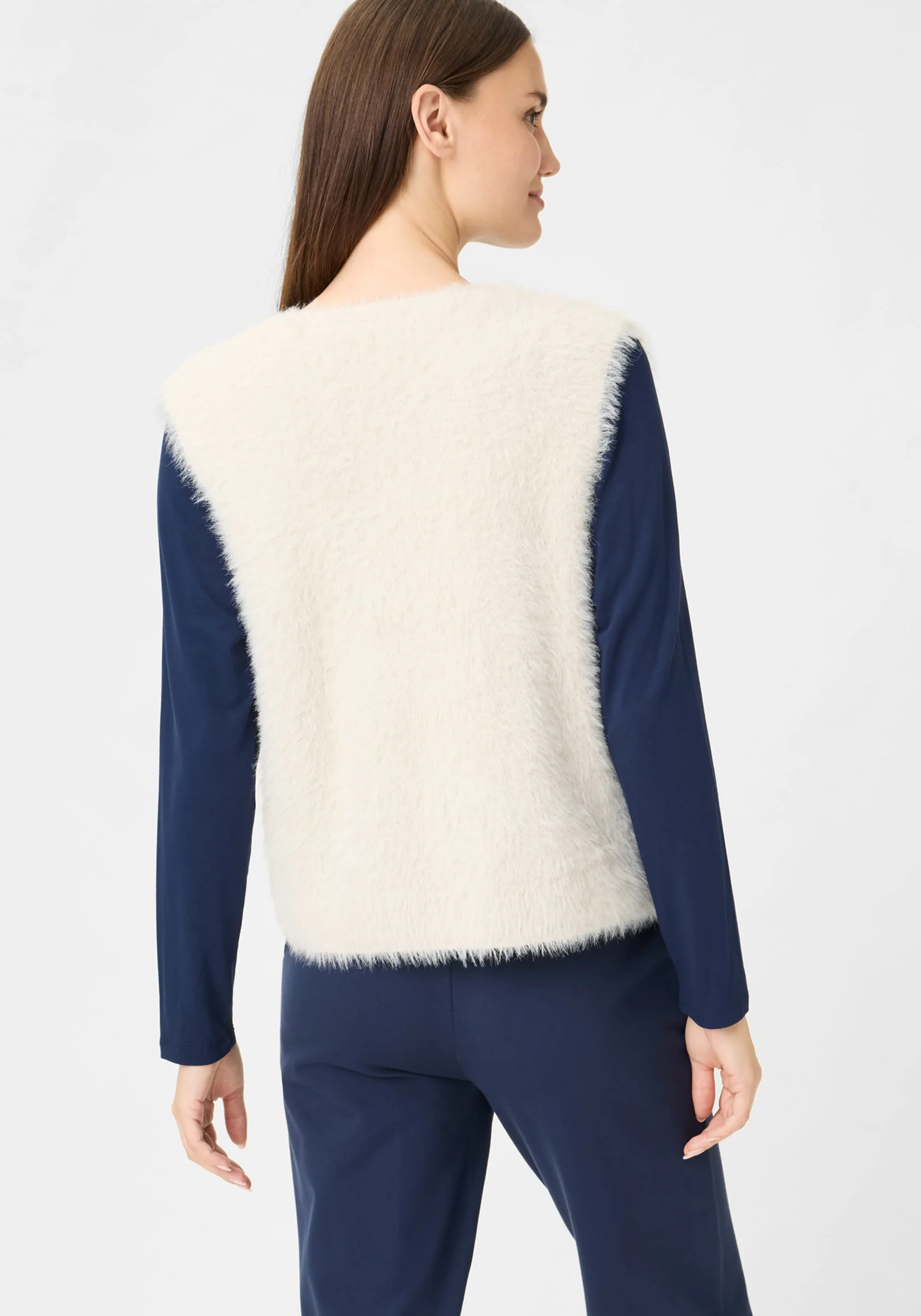 Faux Fur Vest - Image 3