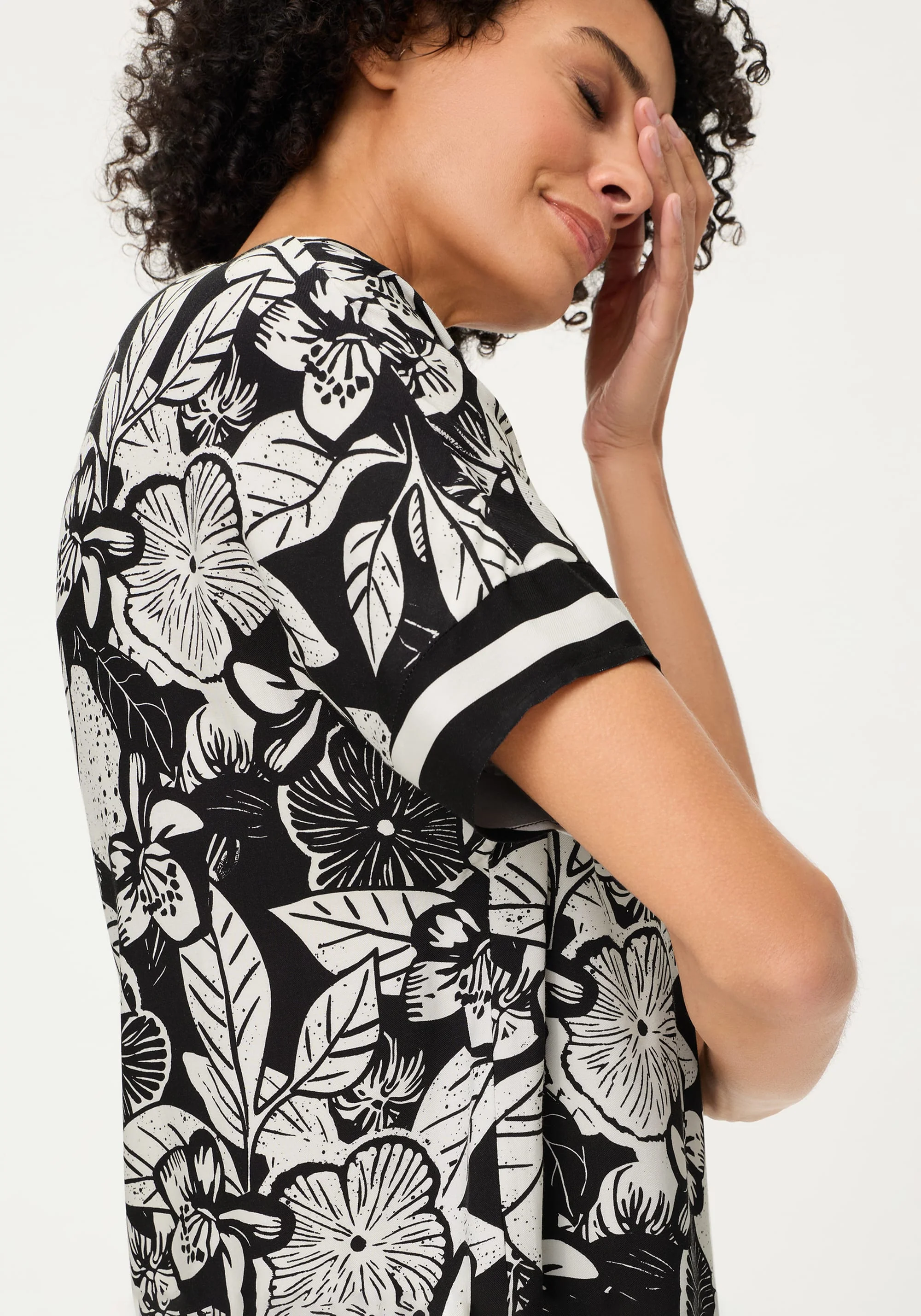 Floral Blouse - Image 4