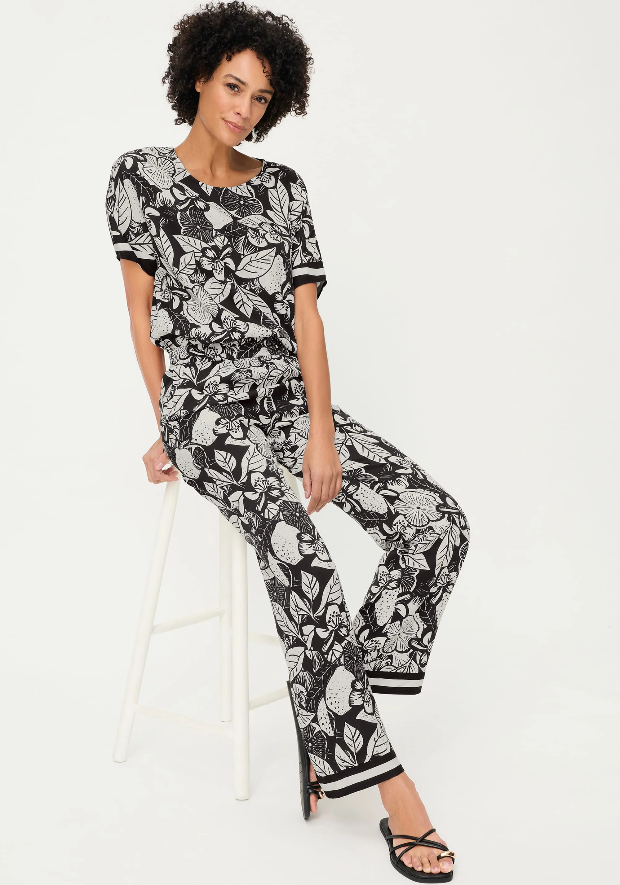 Floral Blouse - Image 5