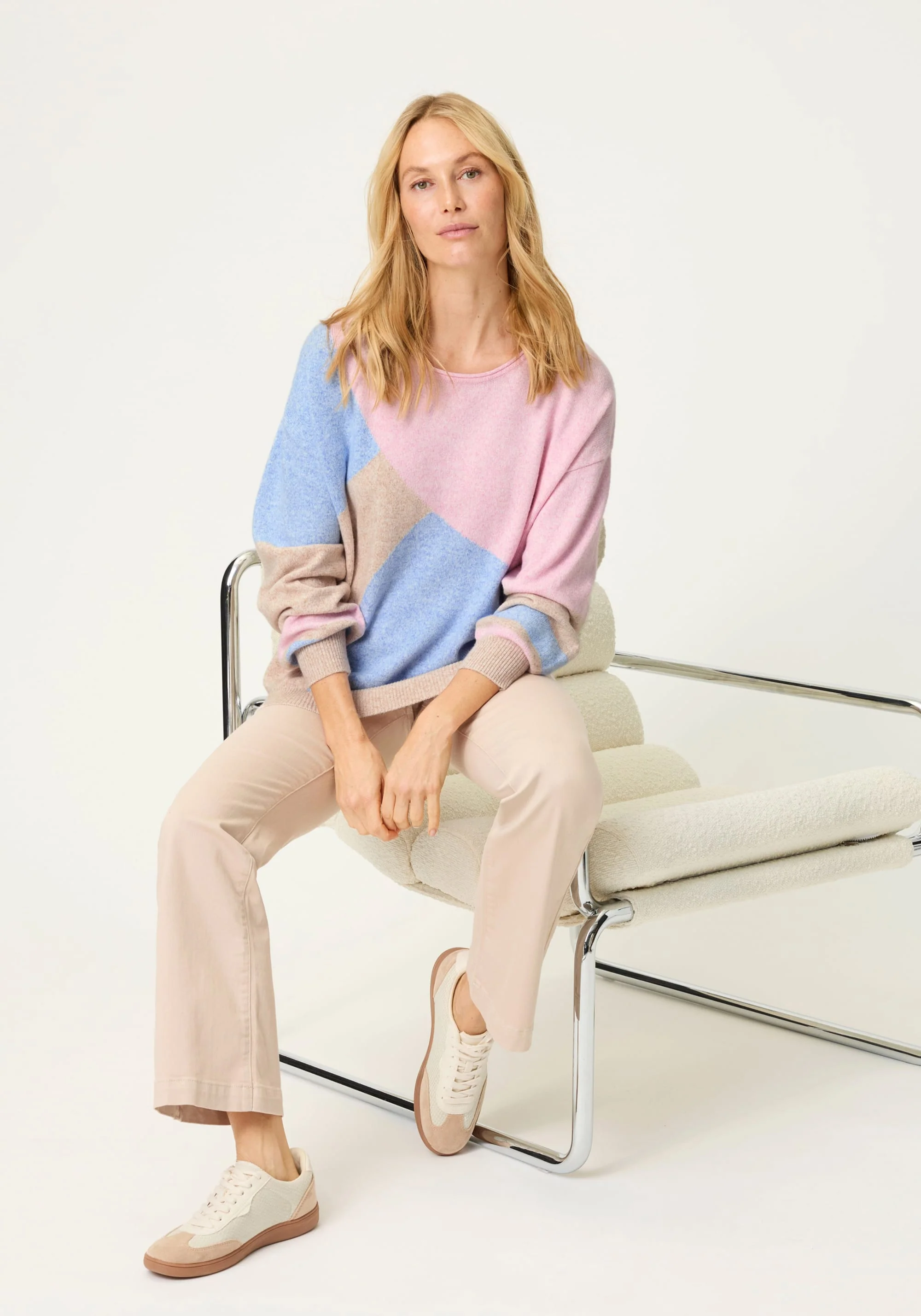 Graphic Sweater - Image 5