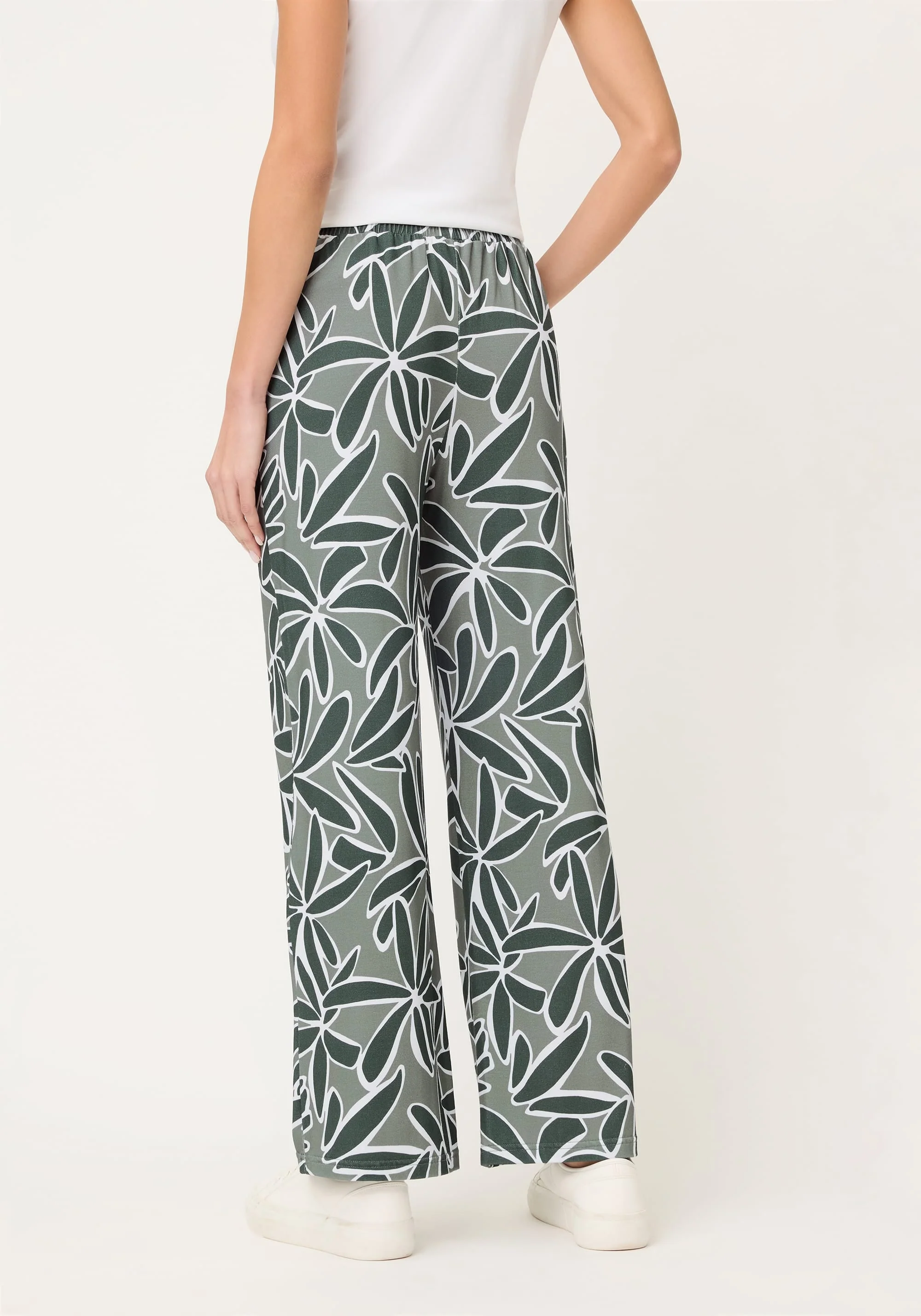 Leaf Design Cropped Pull-On Pant - Image 3