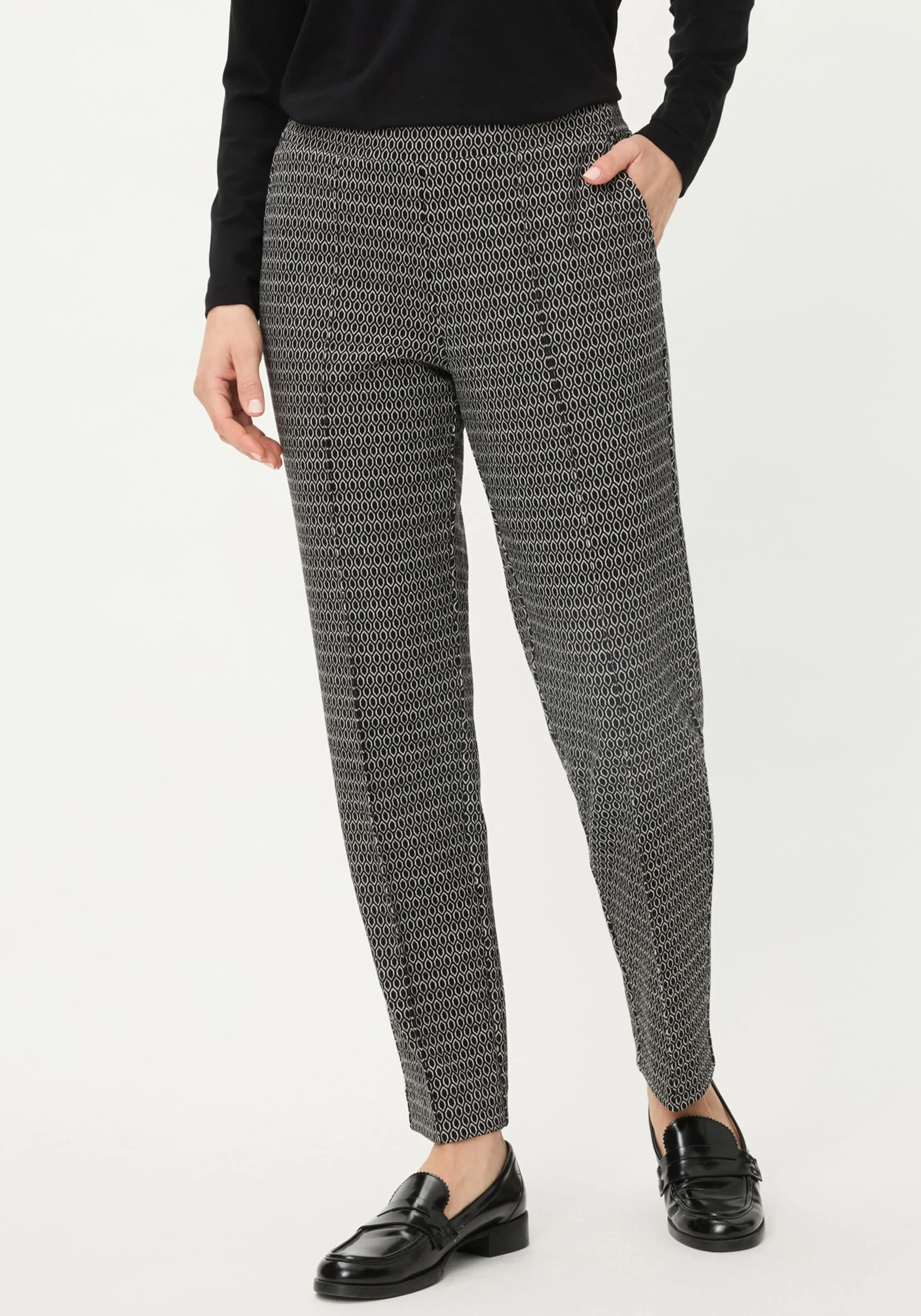 Lisa Fit Geo Knit Pull-On Pant - Image 2