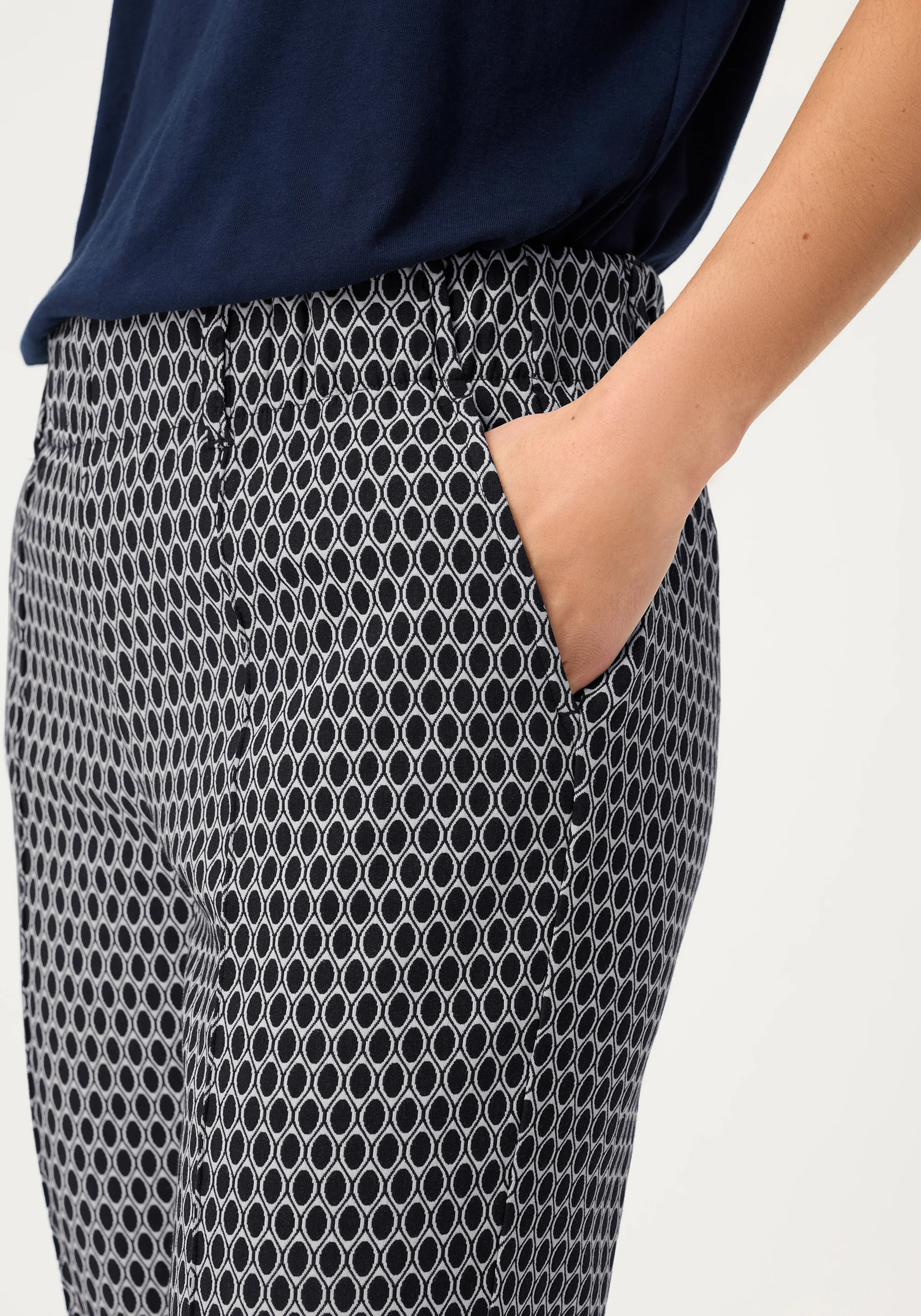 Lisa Fit Geo Pull-On Pant - Image 5
