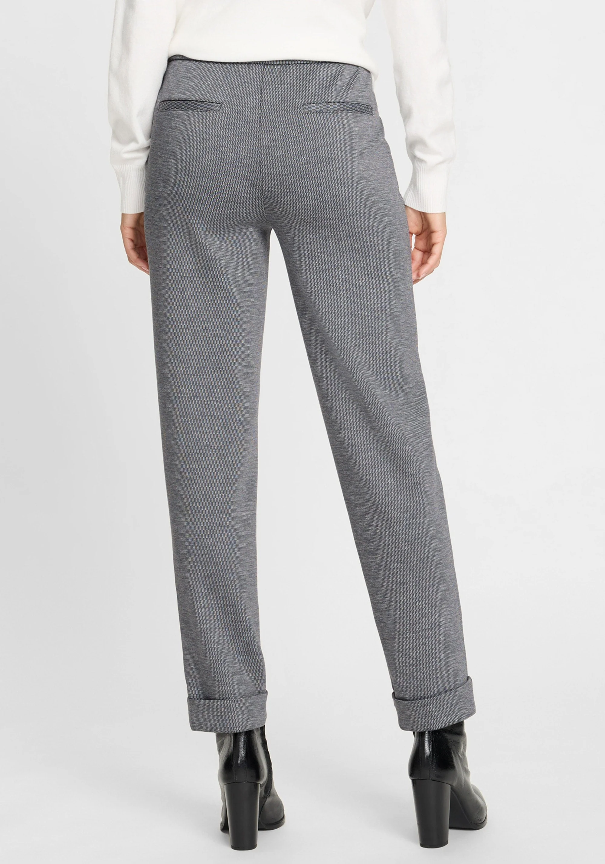 Lisa Fit Micro Pattern Cropped Pant - Image 3