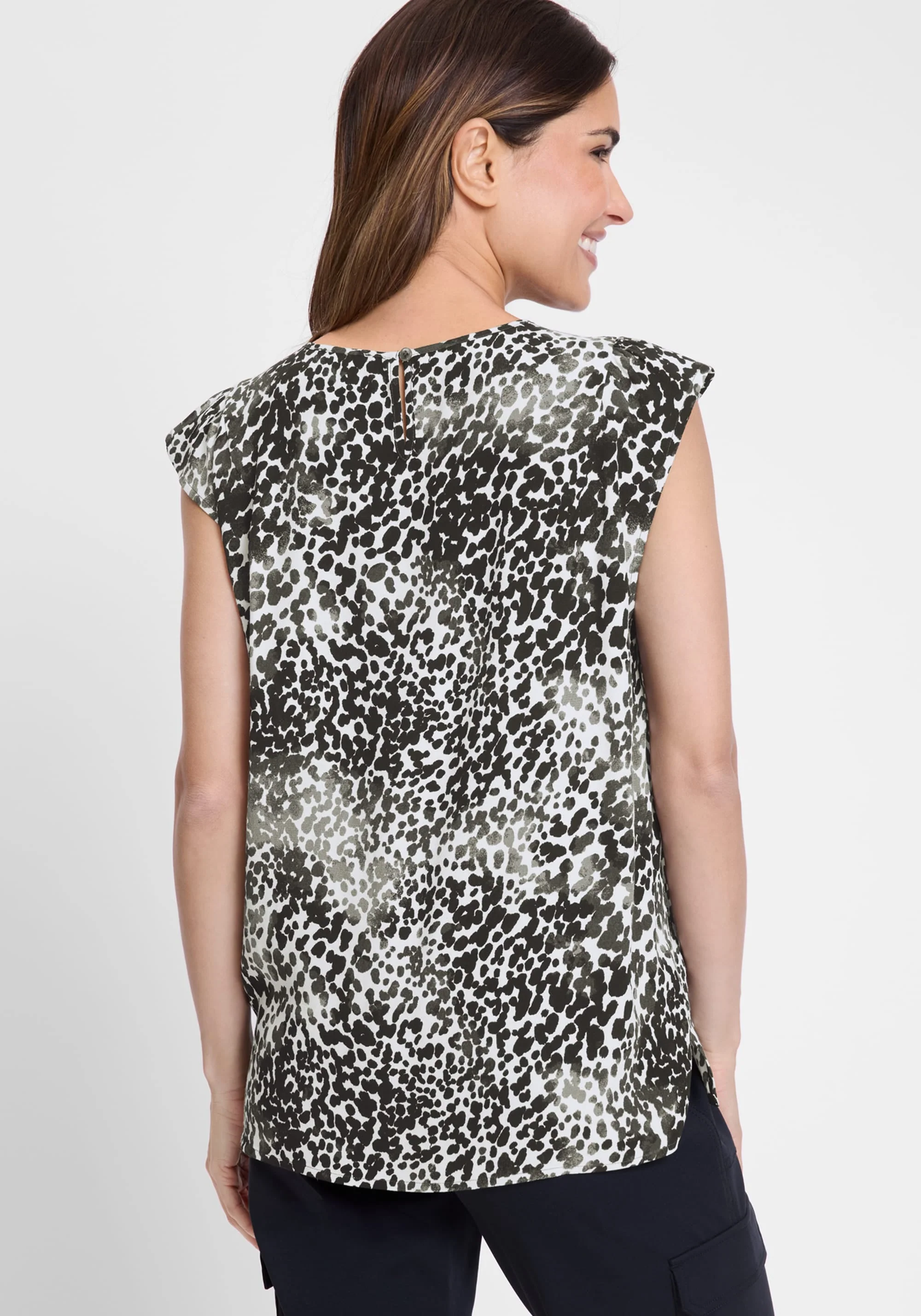 Modern Animal Print Blouse - Image 2