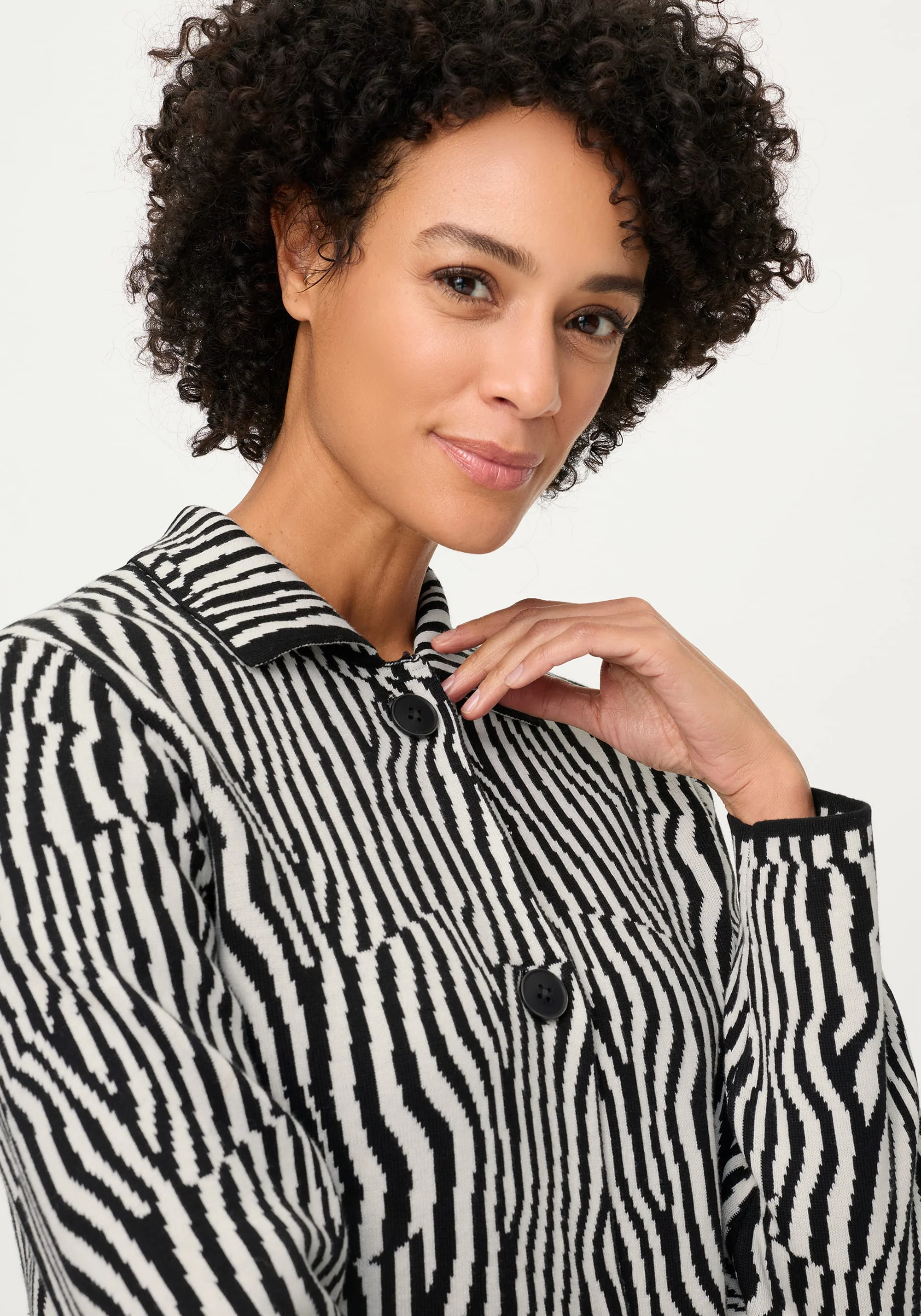 Modern Zebra Knit Cardigan - Image 4