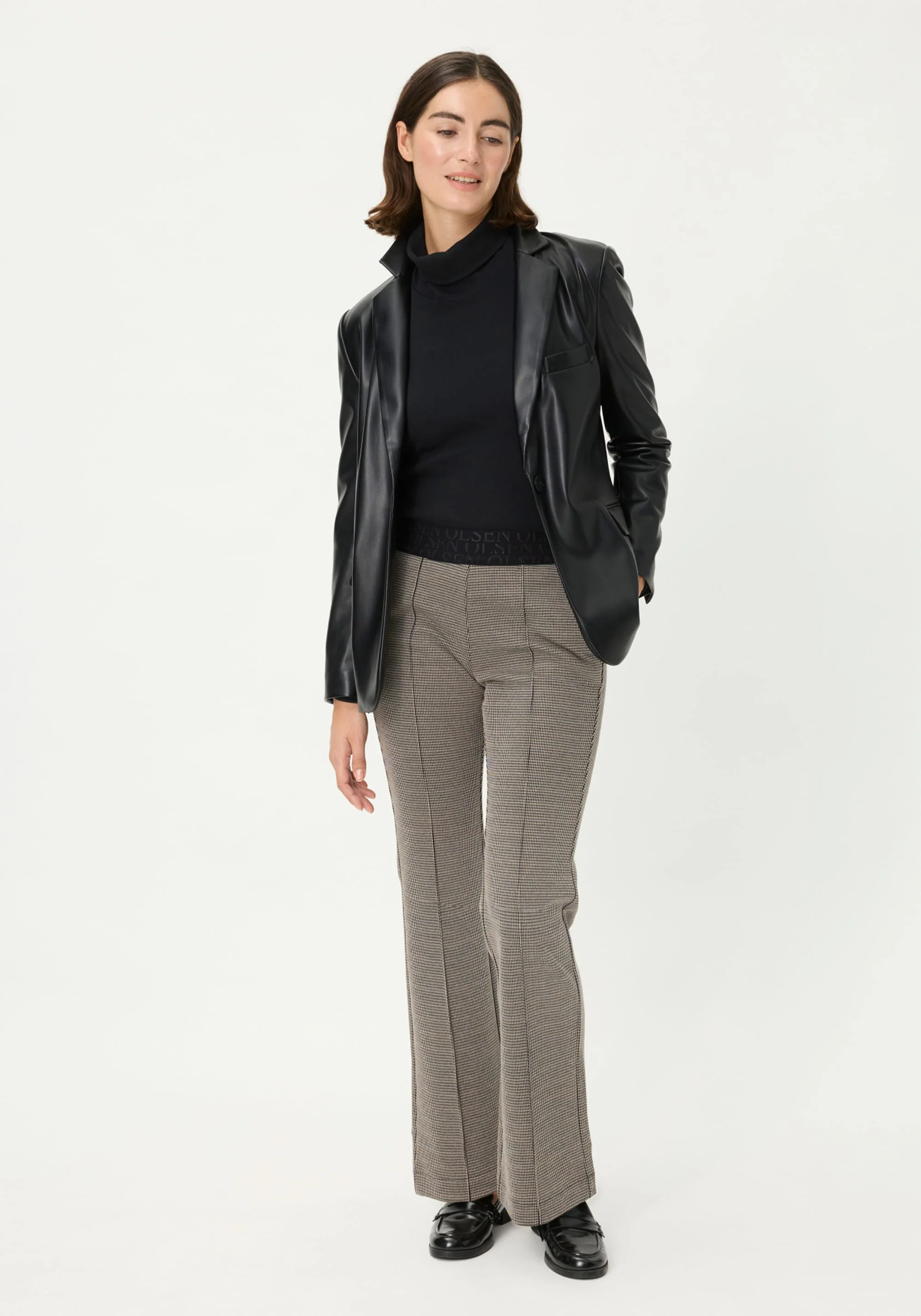 Mona Fit Bootcut Pull-On Check Pant