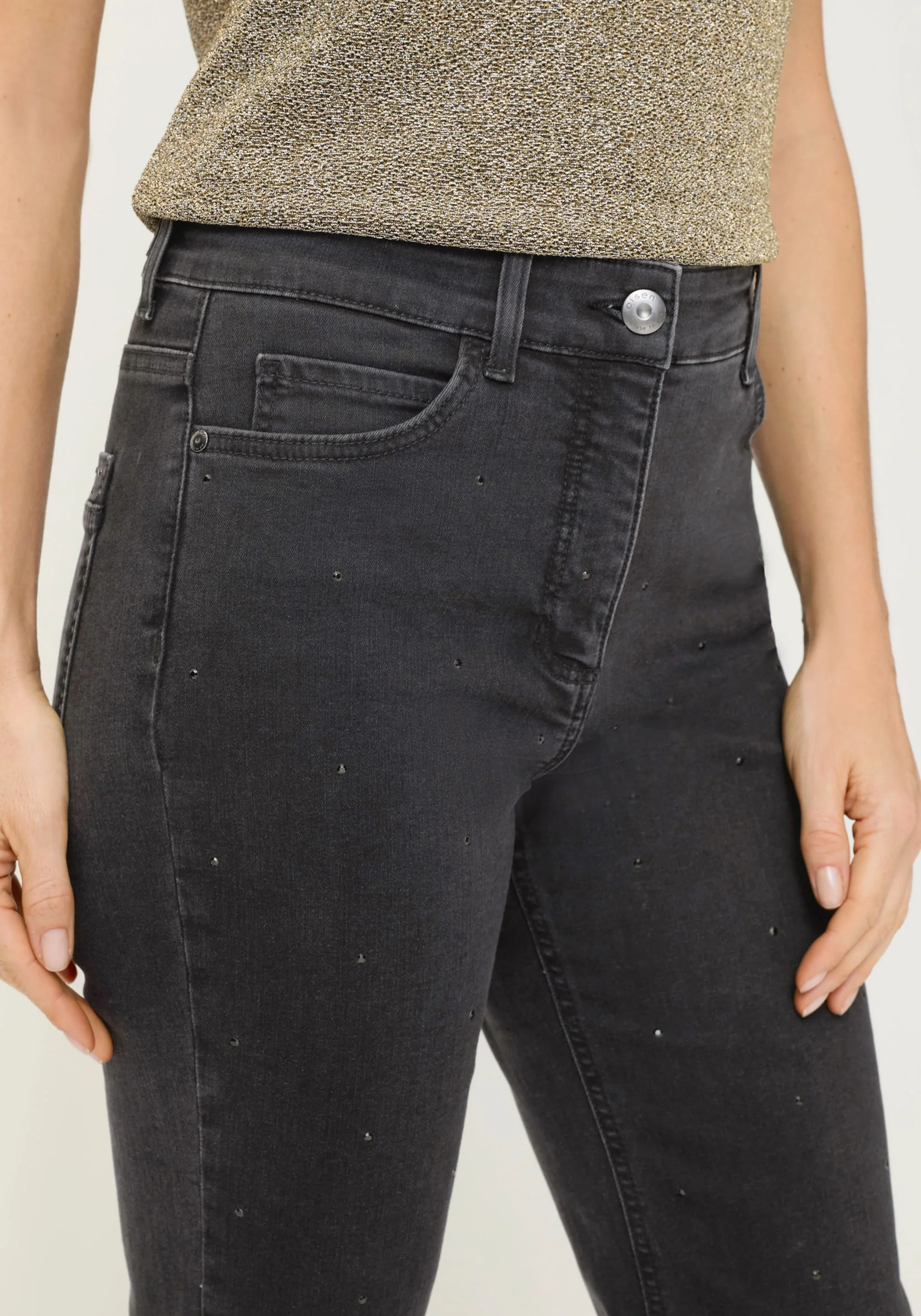 Mona Fit Embellished Cropped Jean - Image 4