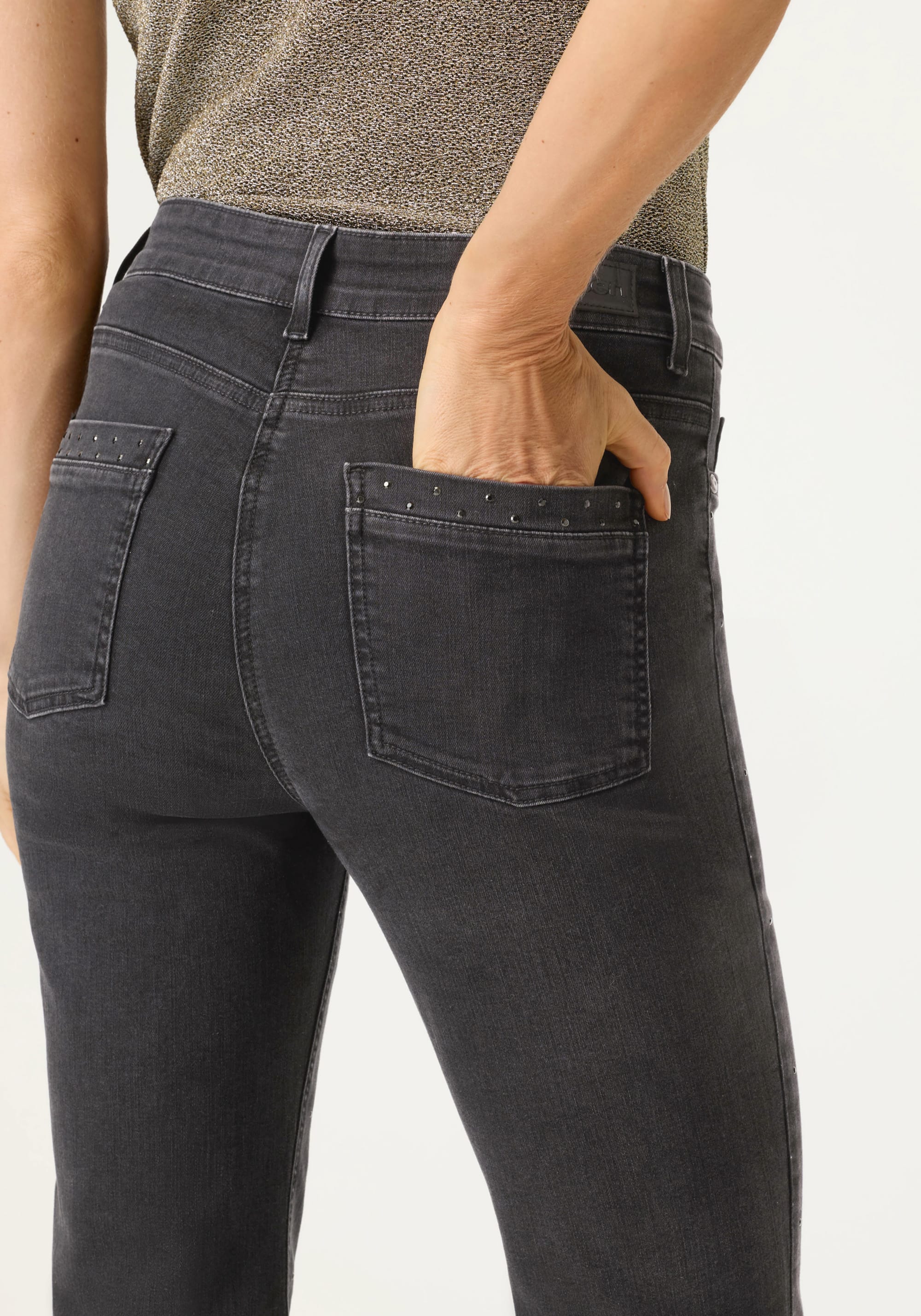 Mona Fit Embellished Cropped Jean - Image 5