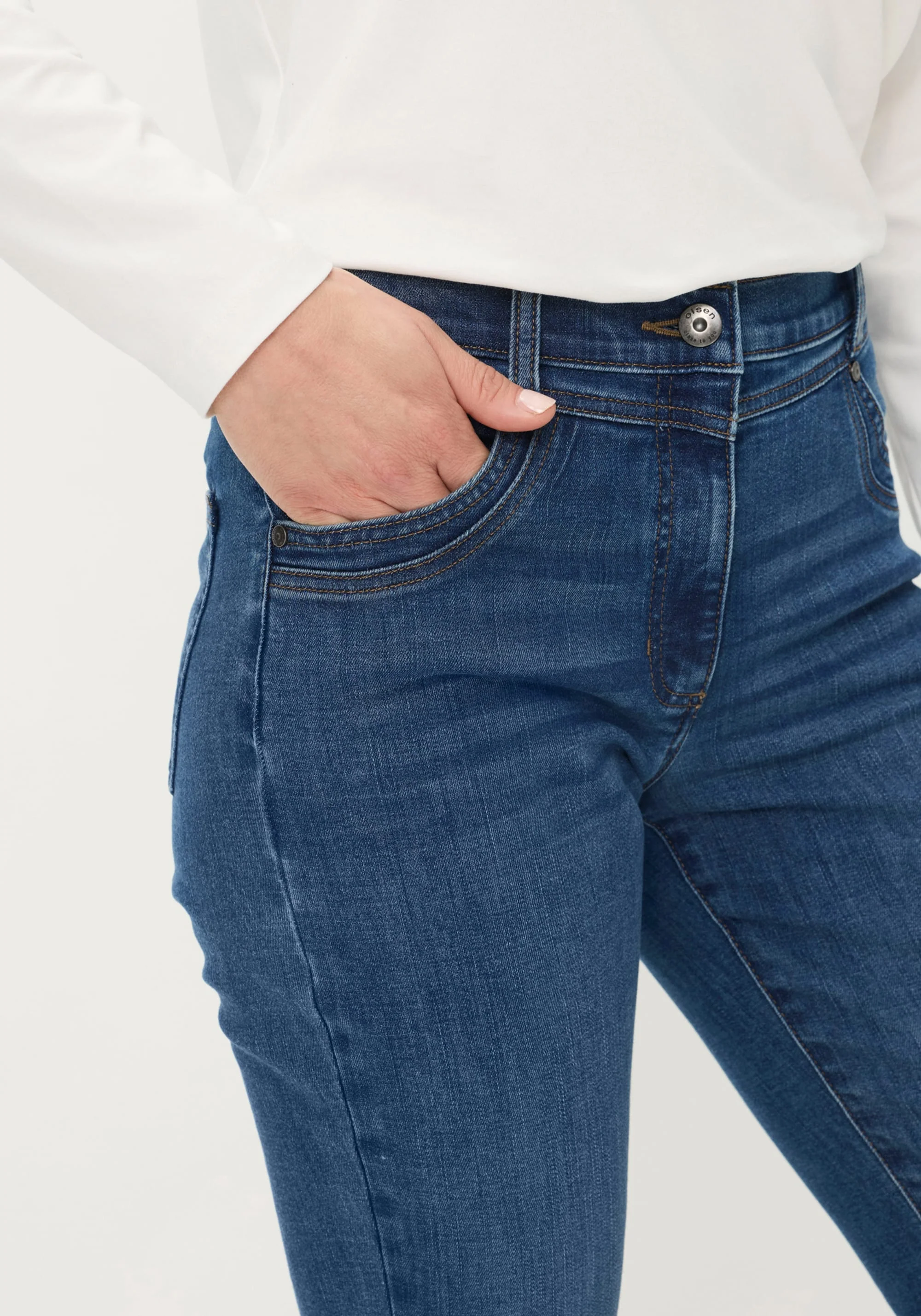 Mona Fit Slim Jean - Image 4