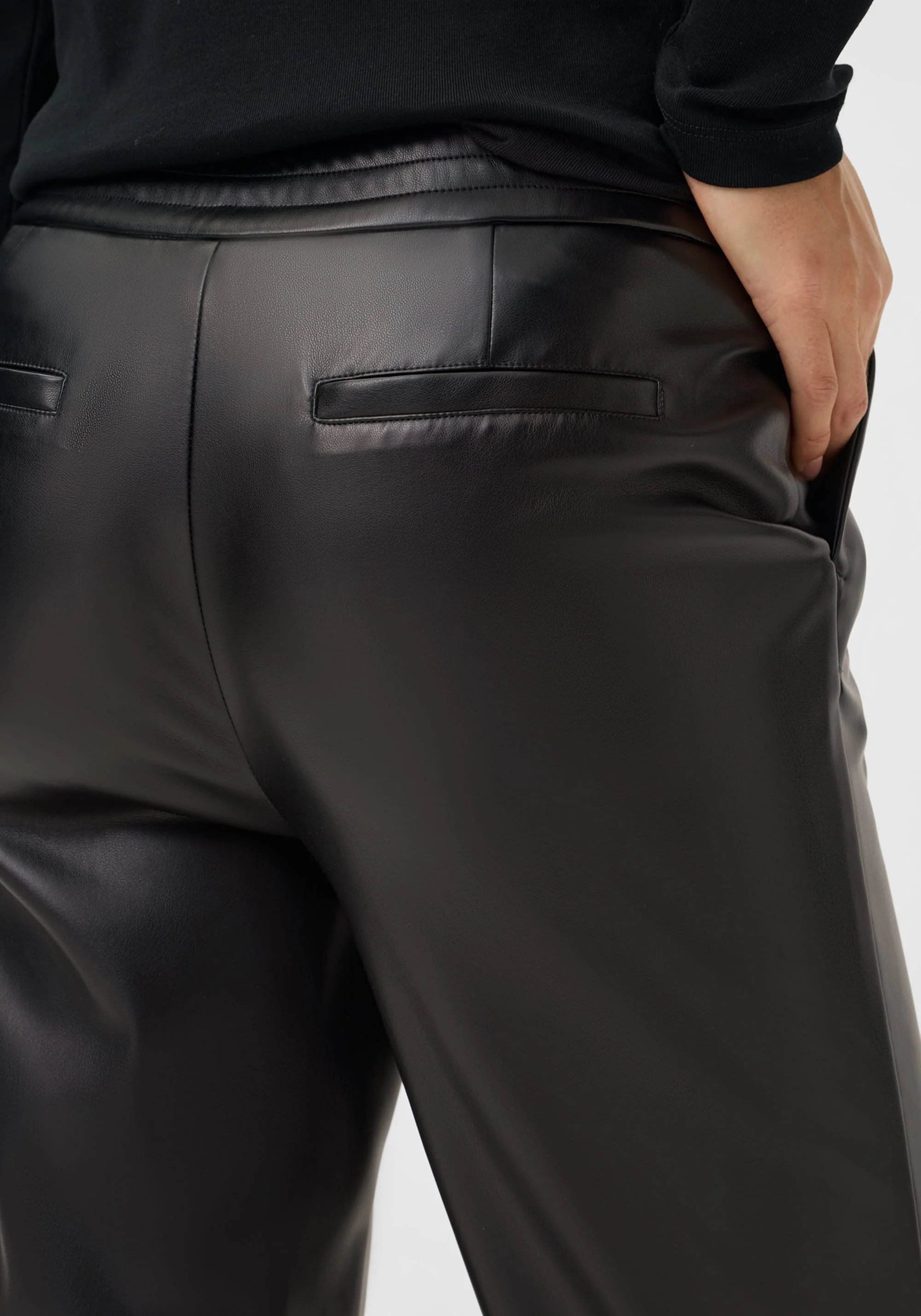 Mona Fit Straight Leg Faux Leather Pant - Image 5