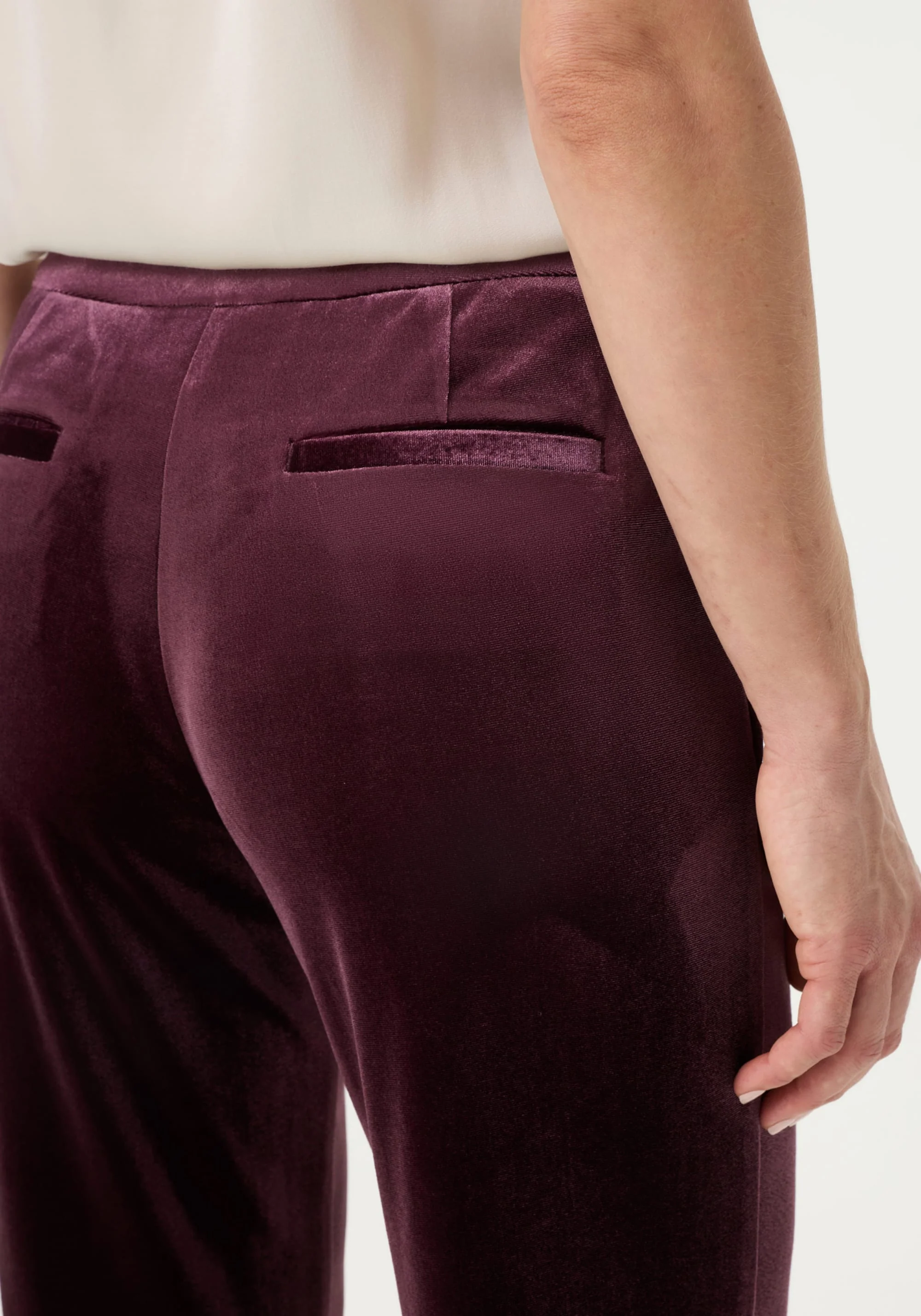 Mona Fit Velvet Trouser - Image 5