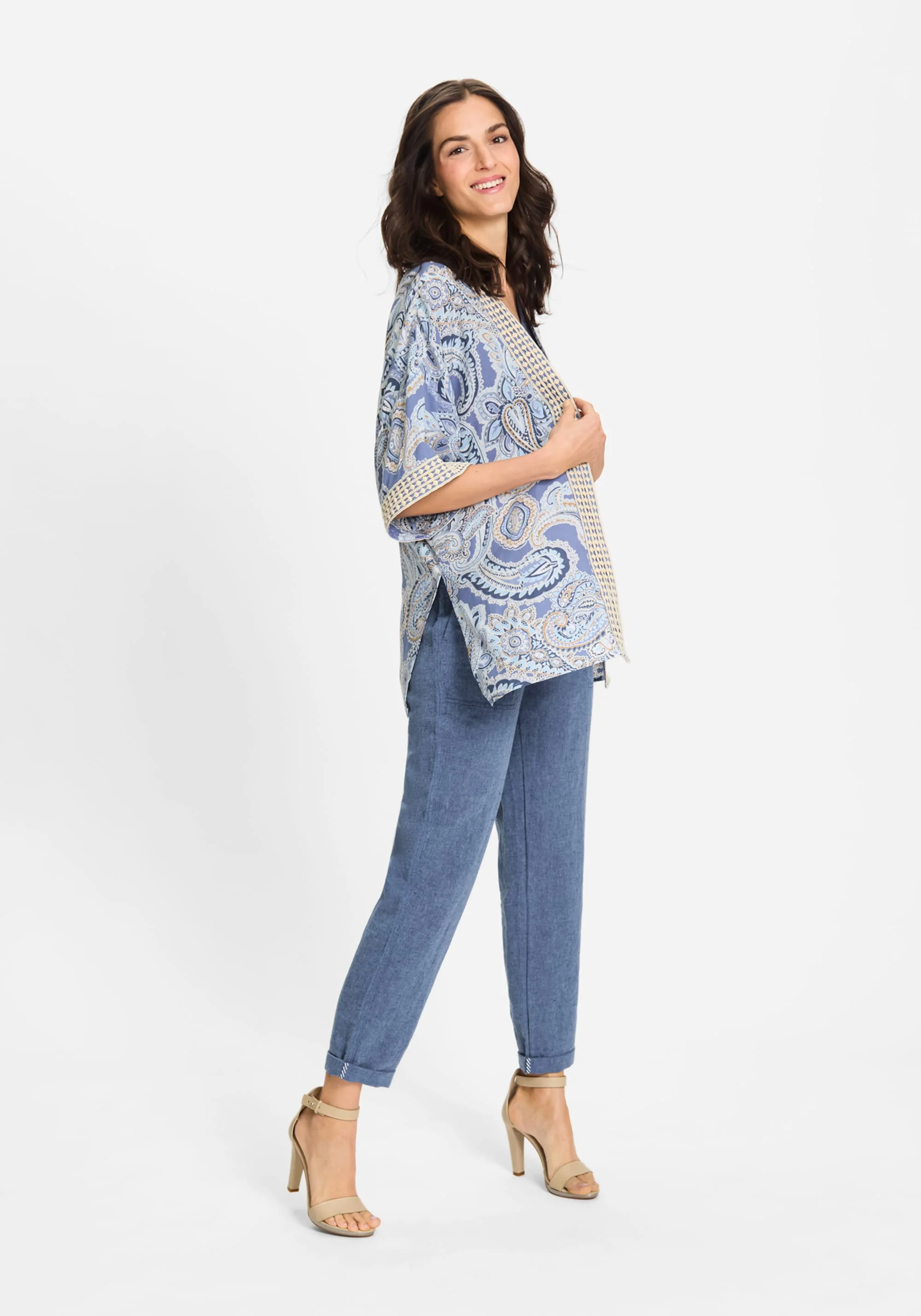 Paisley Kimono with Embroidered Trim - Image 3