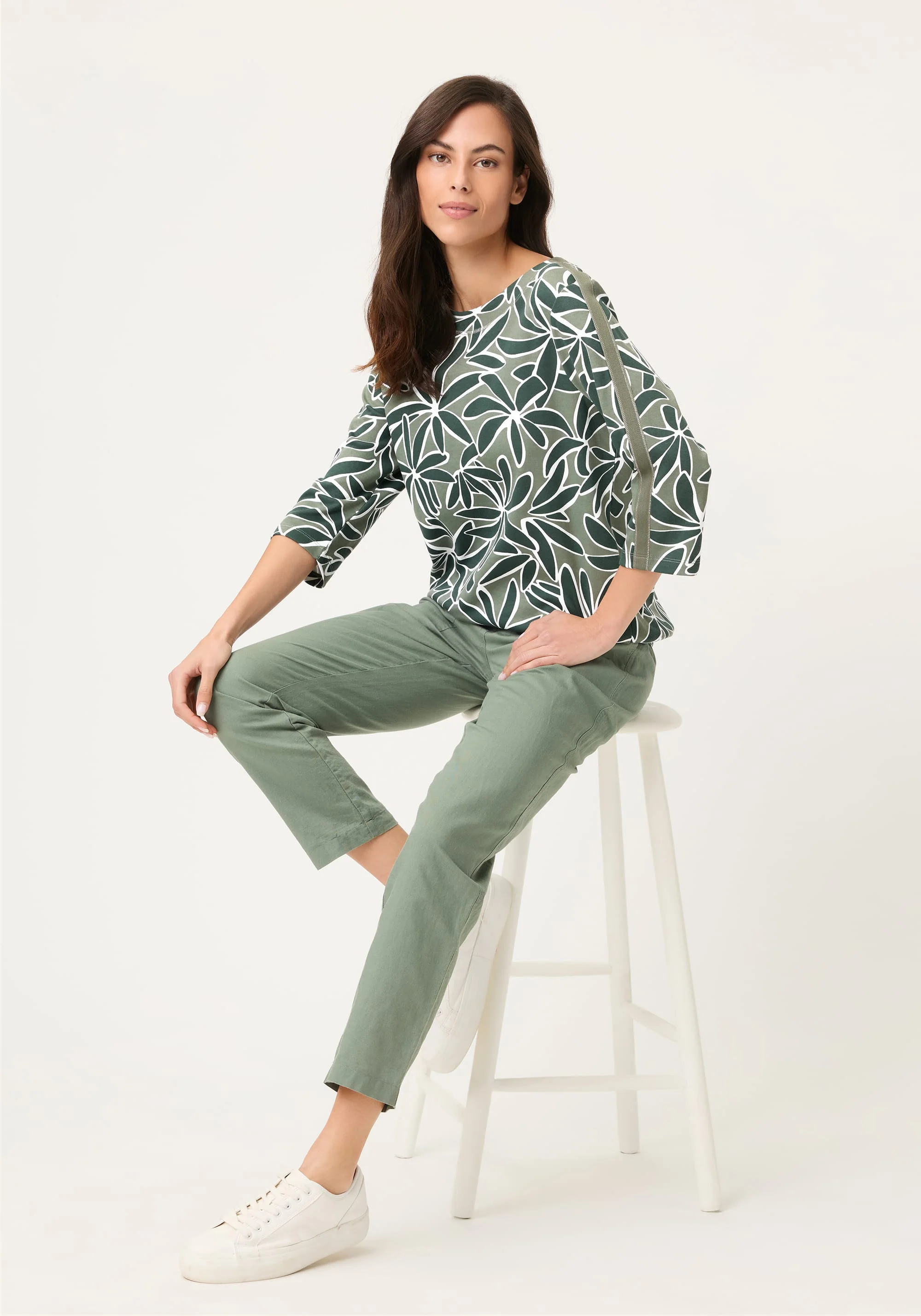 Palm Design Jersey Top - Image 5