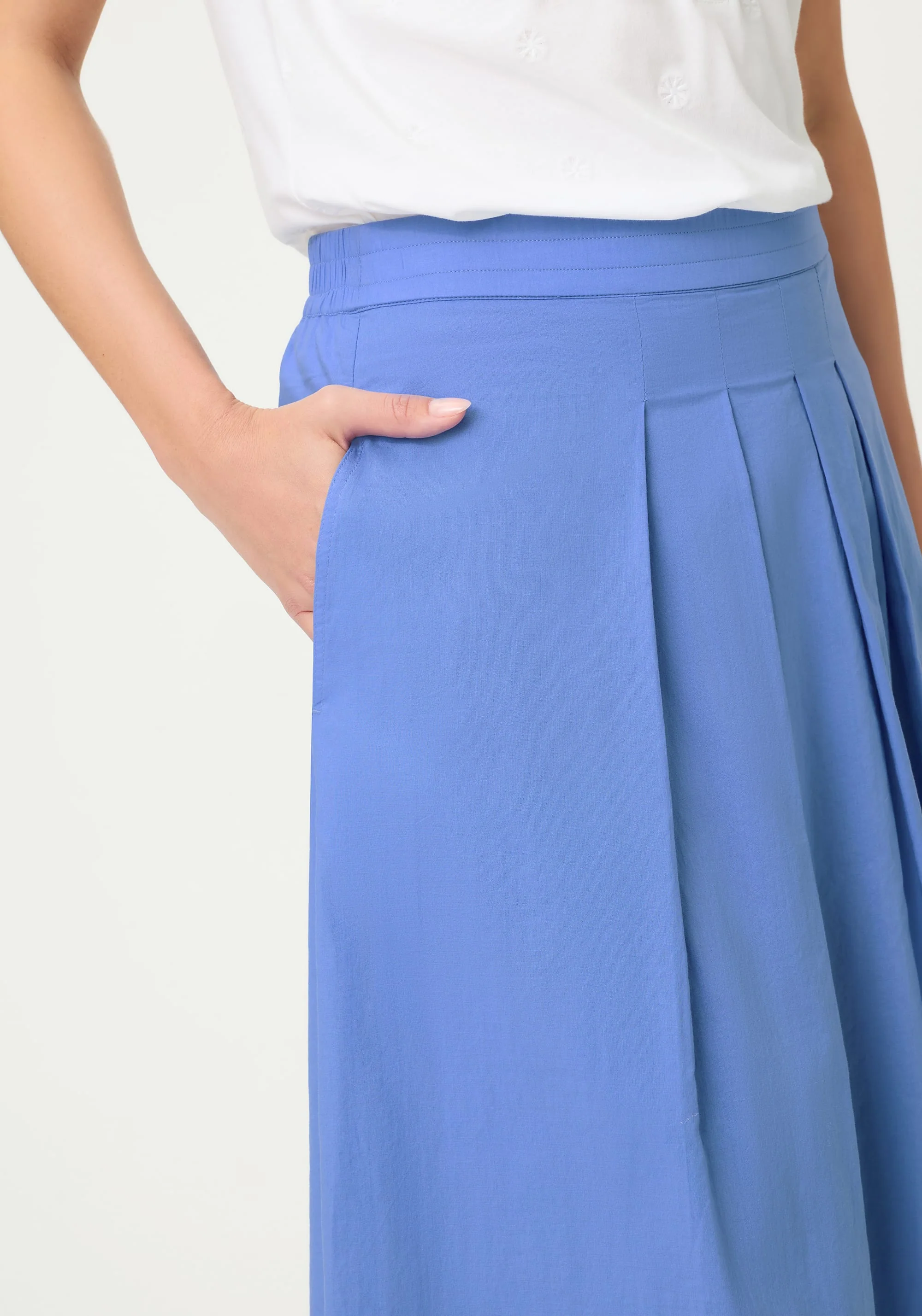 Pleated Midi Skirt - Image 4