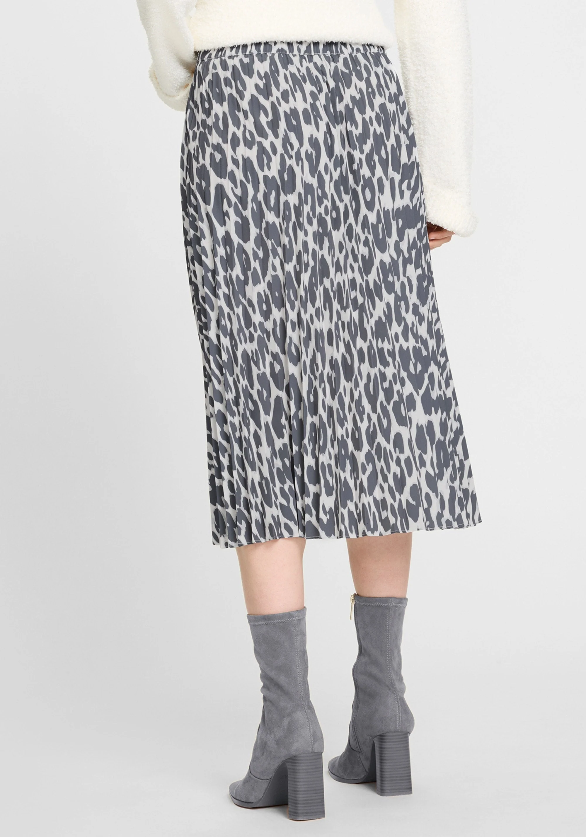 Pull-On Leopard Pleated Skirt - Image 4