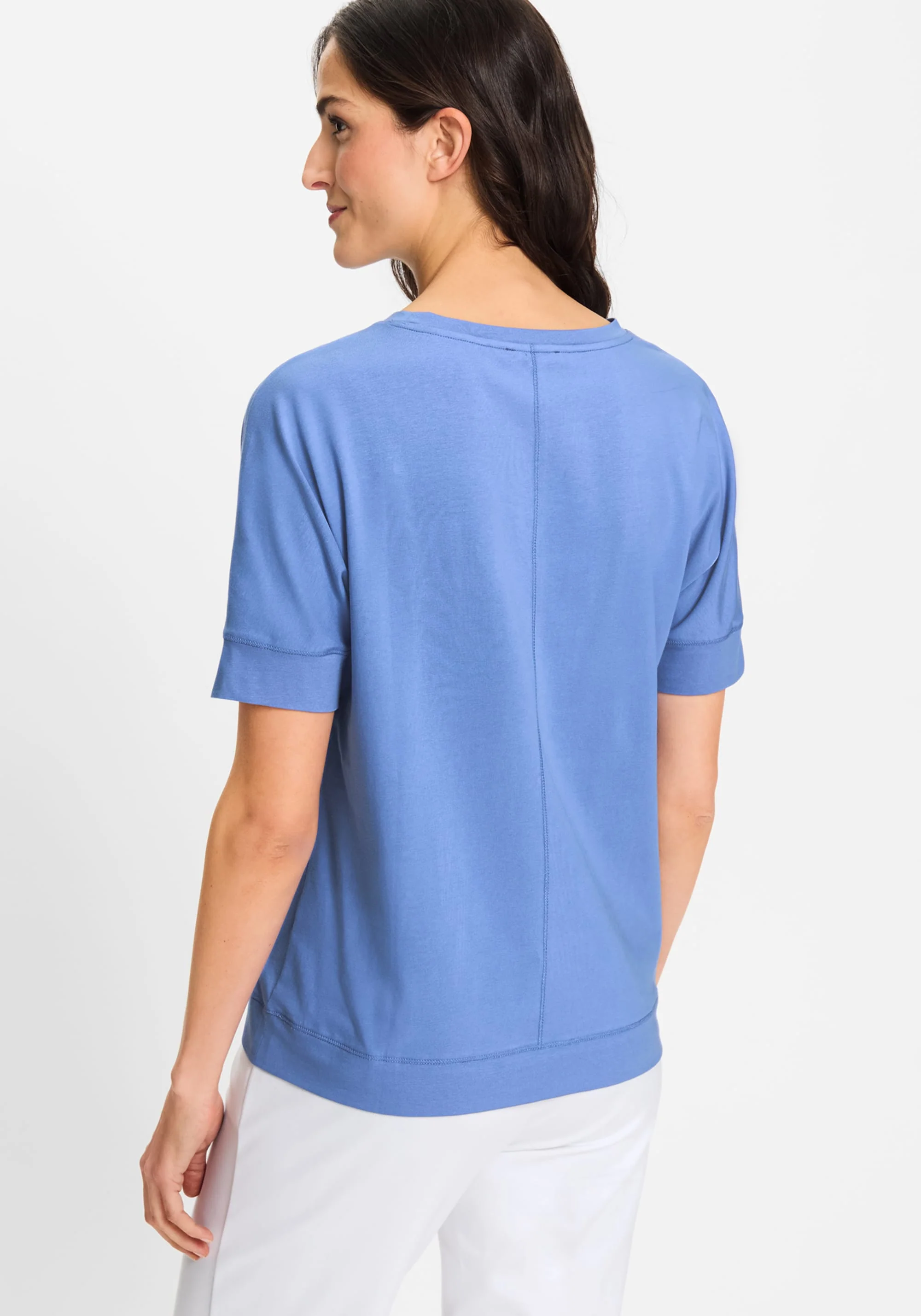 Round Neck T-Shirt - Image 2