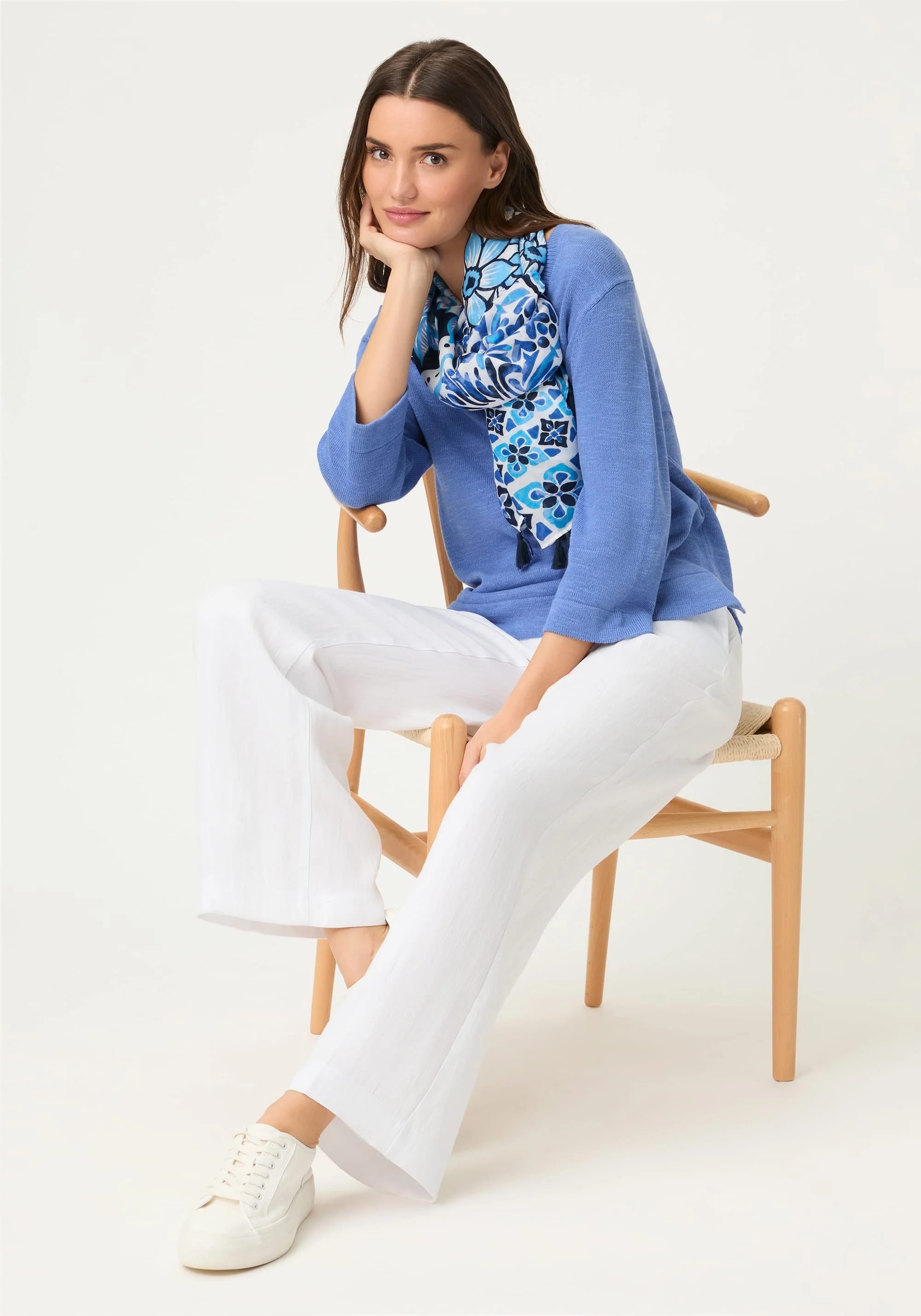 Solid V-Neck Sweater - Image 5