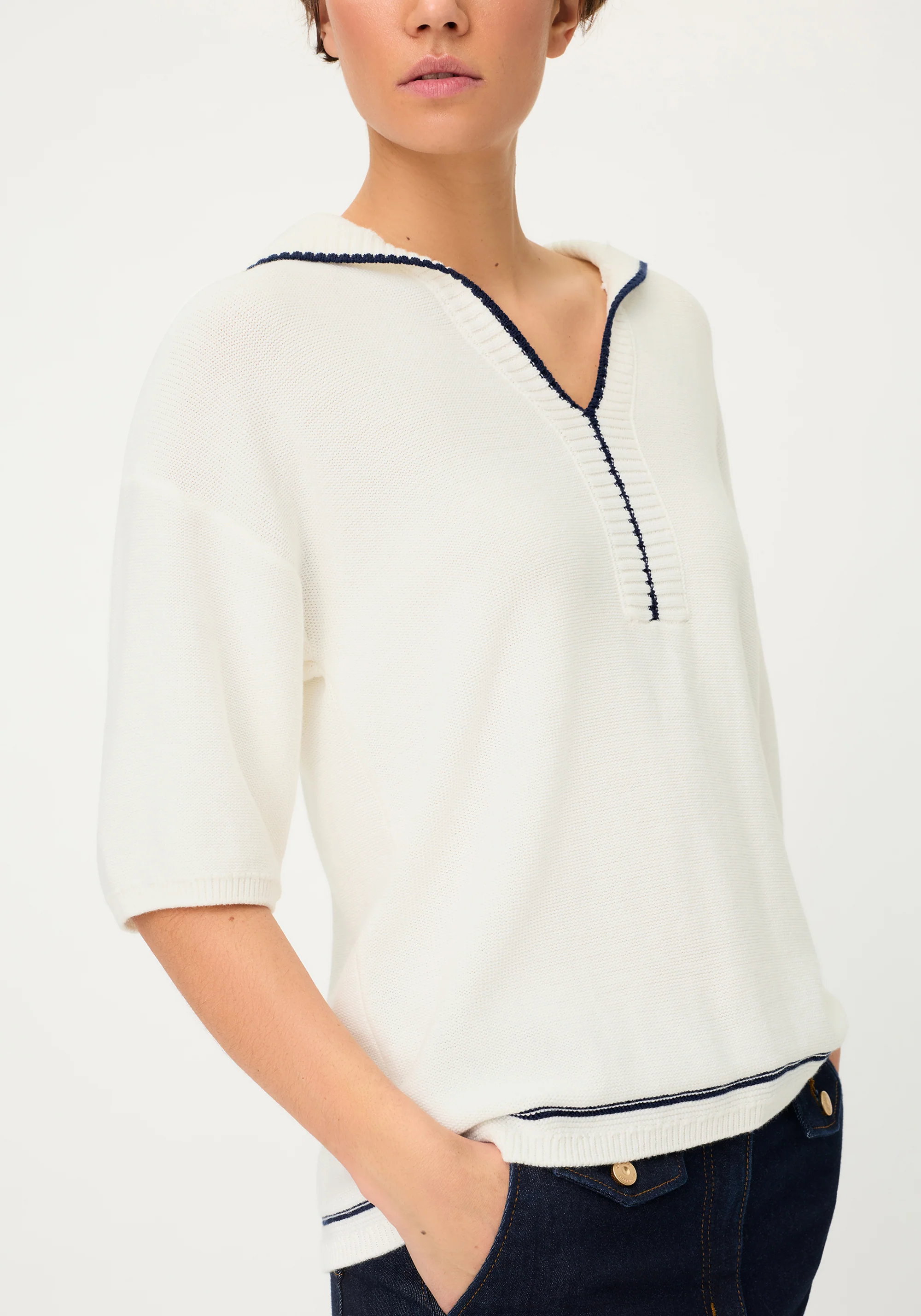 Split-Neck Polo Sweater - Image 4
