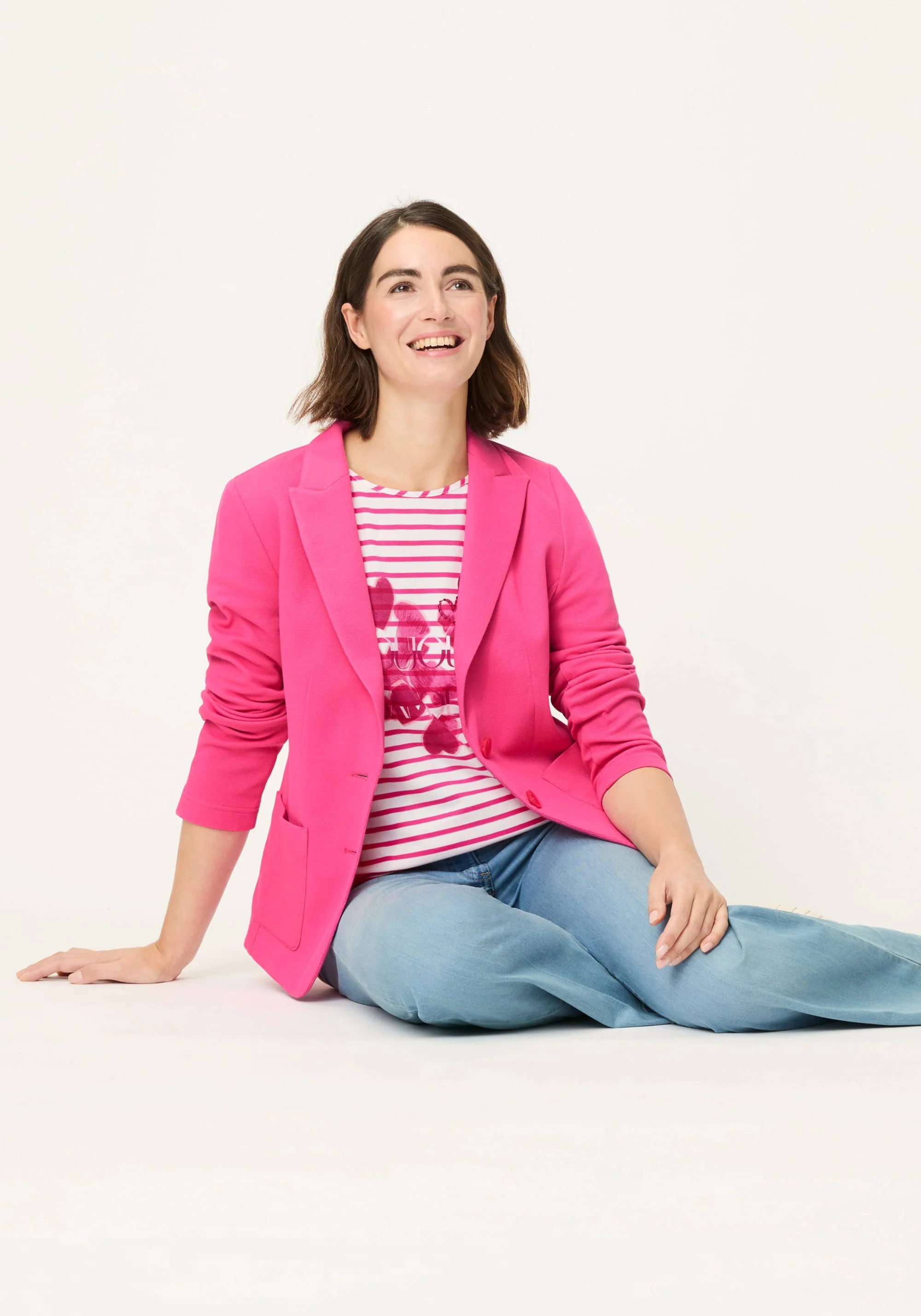 Stripe & Hearts Print T-Shirt - Image 4
