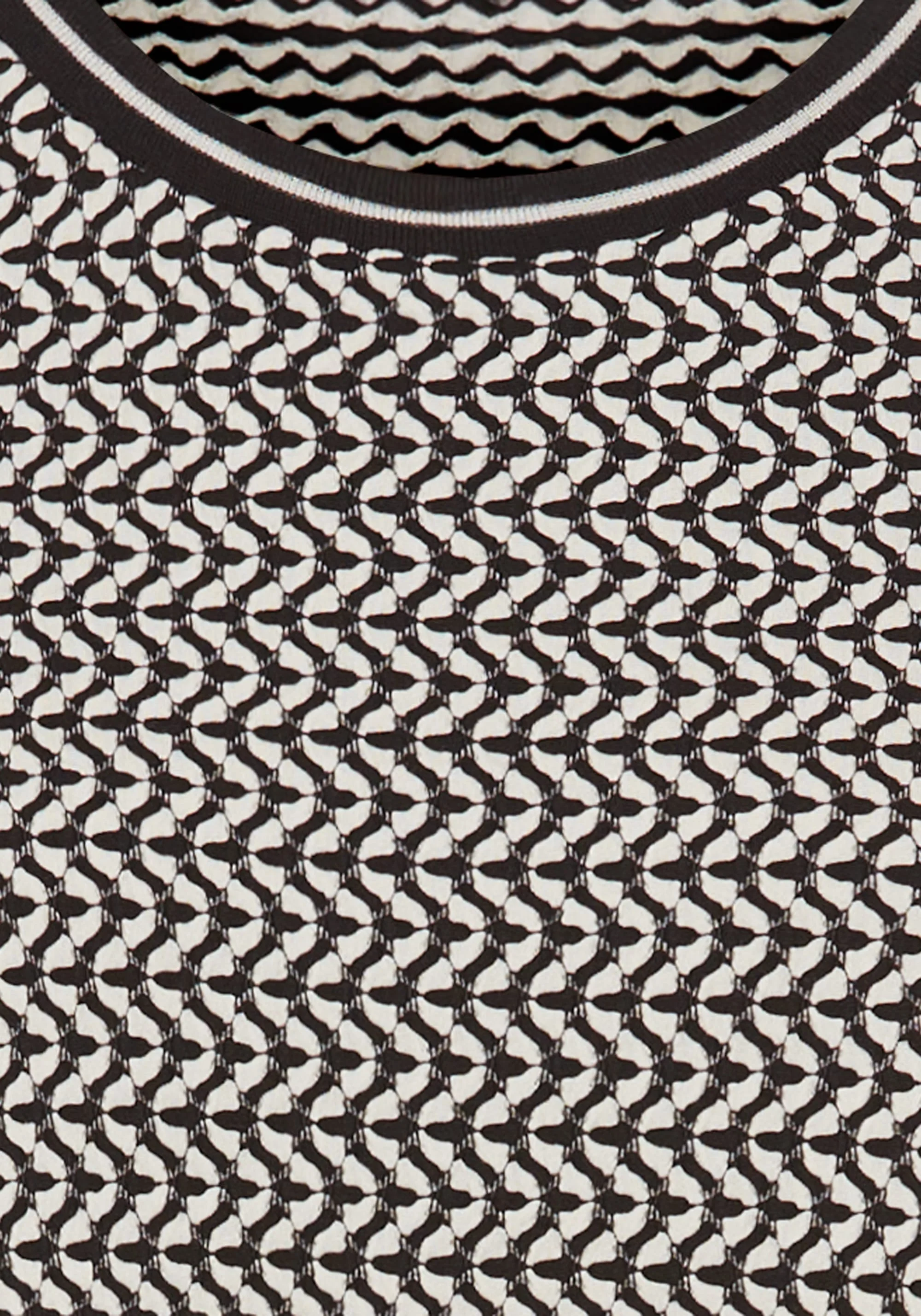 Textured T-Shirt - Image 7