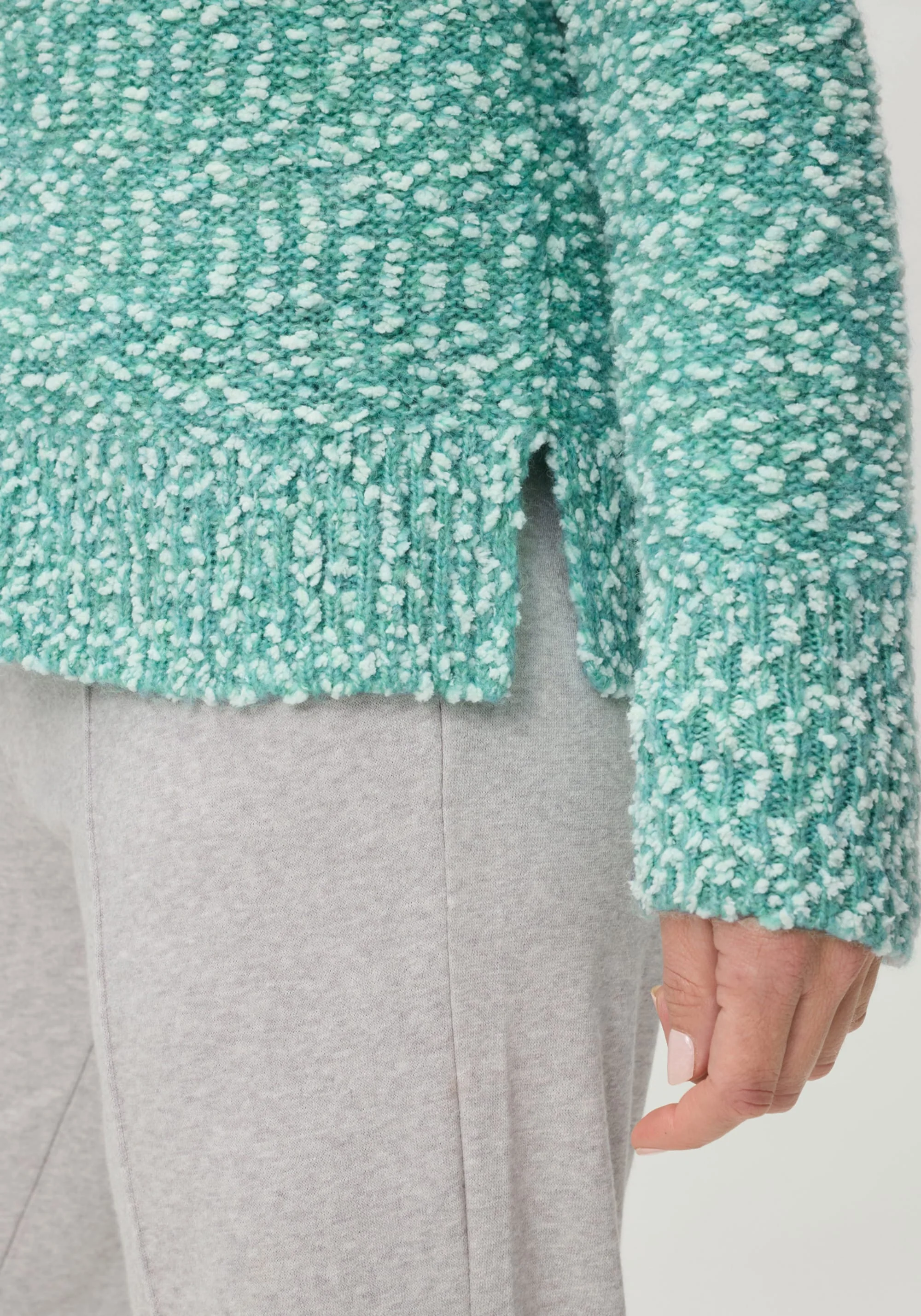 Two-Tone Bouclé Cardigan - Image 4
