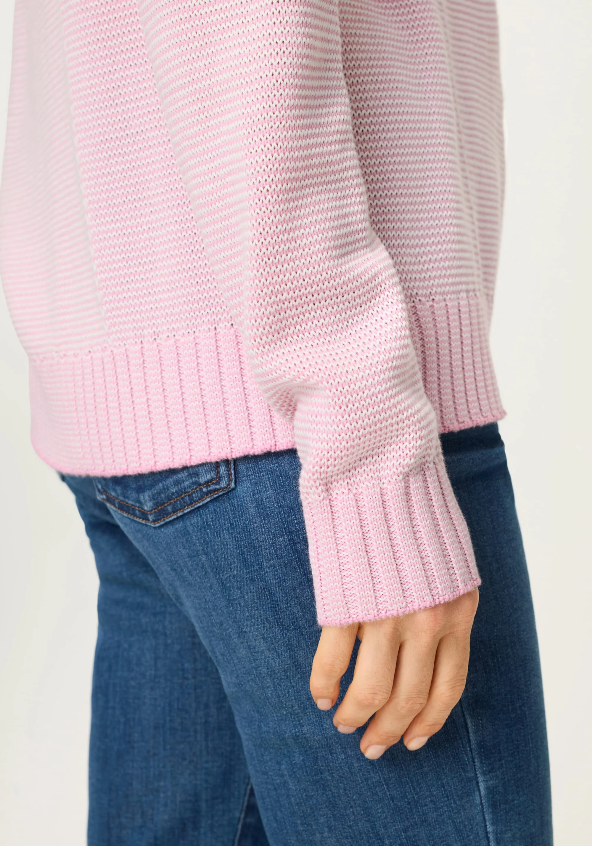 Two Tone Sweater - Image 4